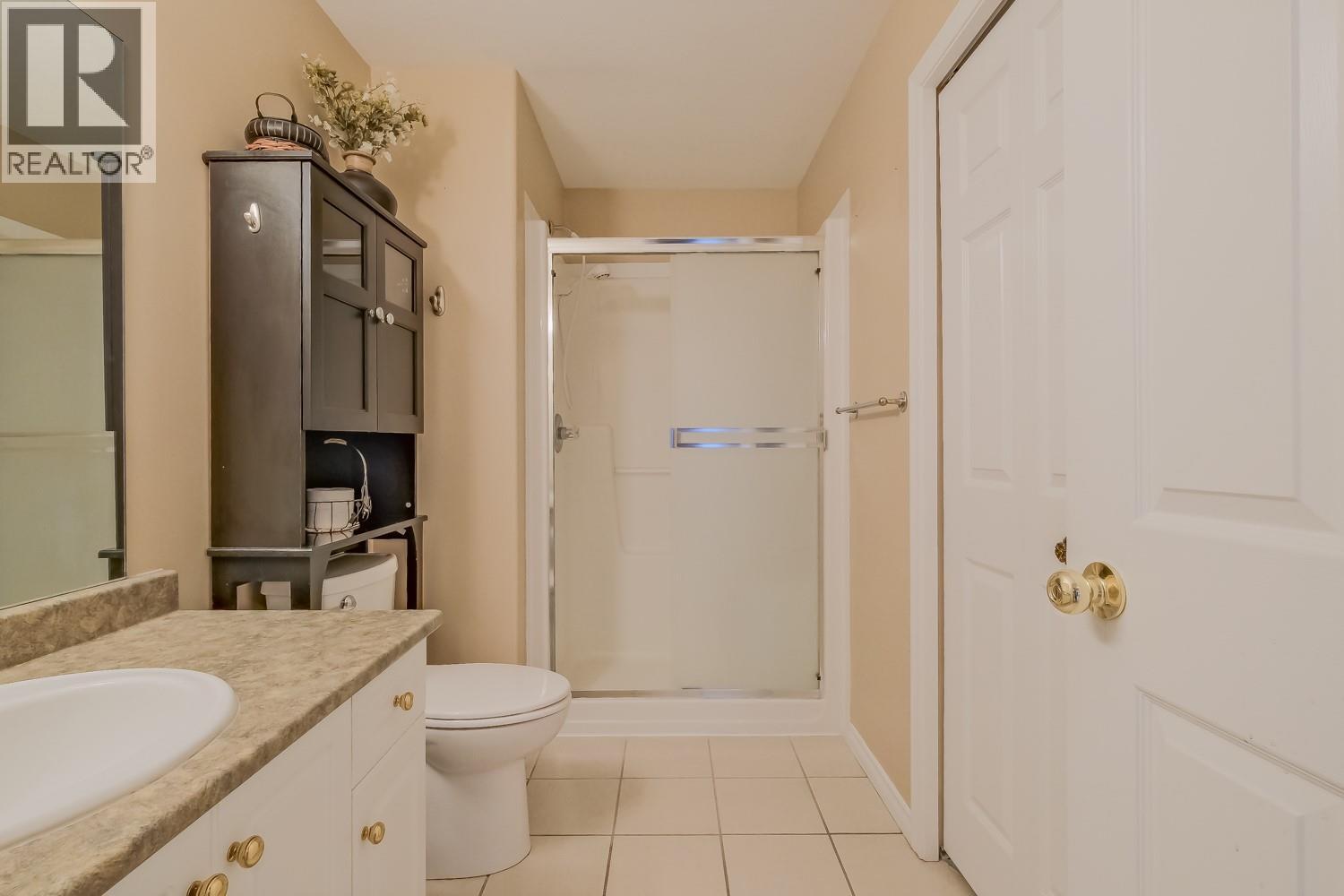 2255 Atkinson Street Unit# 202, Penticton, British Columbia  V2A 8R7 - Photo 5 - 10389407