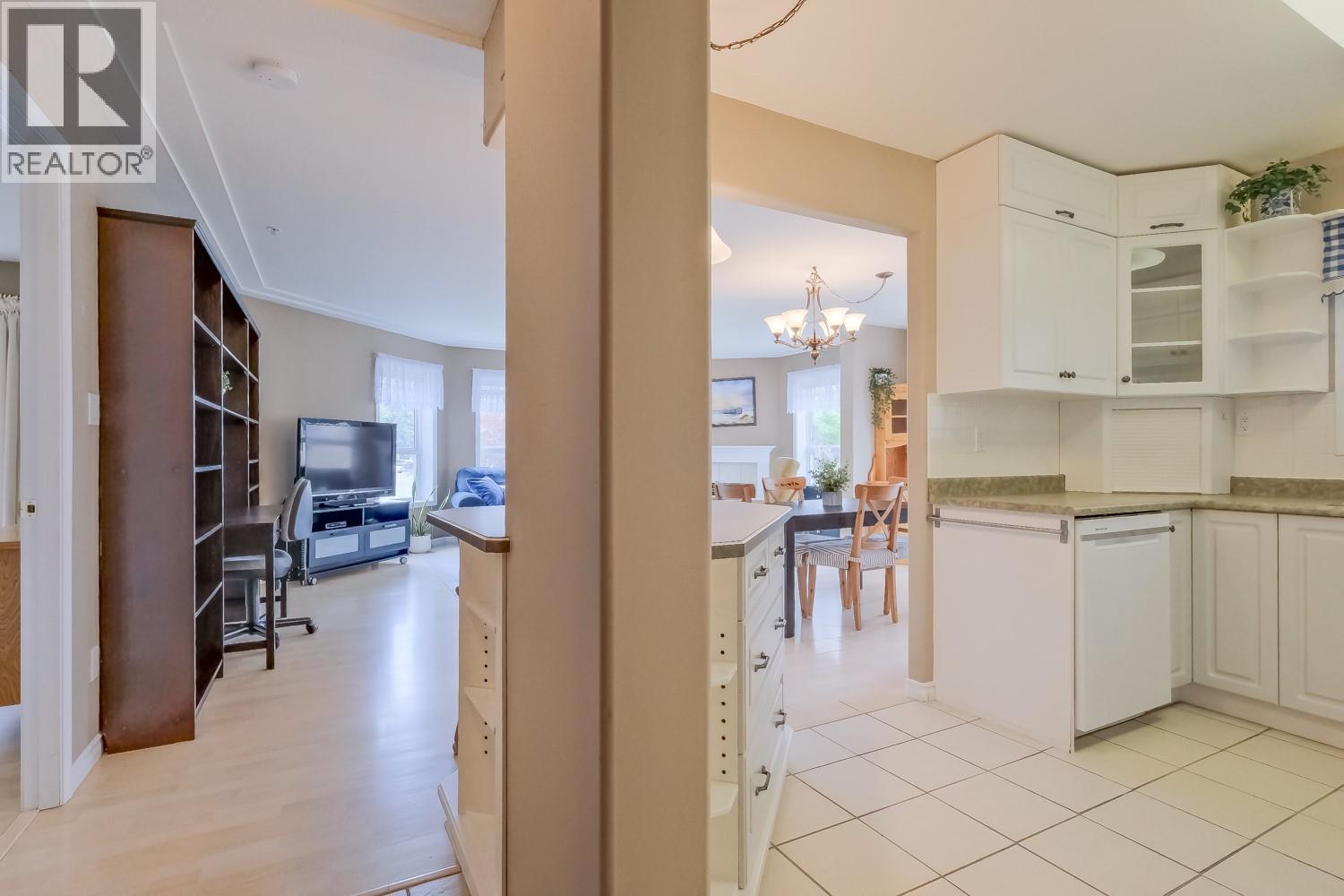 2255 Atkinson Street Unit# 202, Penticton, British Columbia  V2A 8R7 - Photo 7 - 10389407