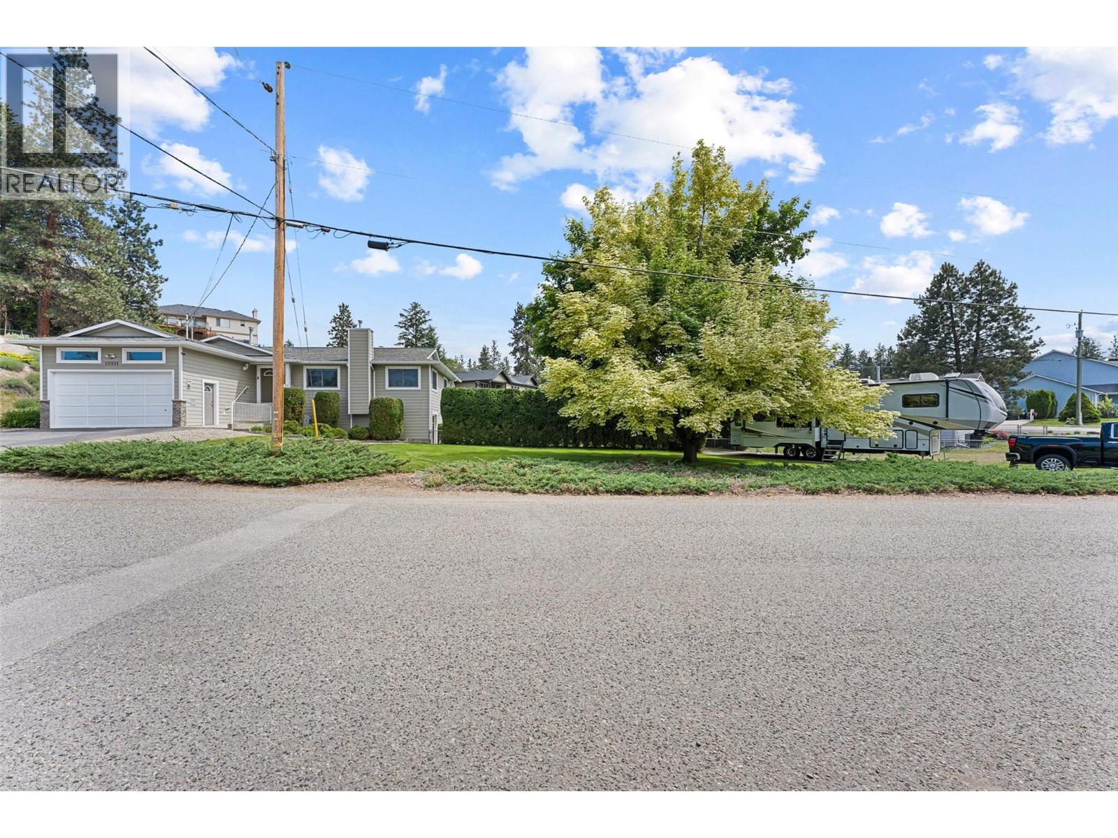 10911 Lehmann Road, Lake Country, British Columbia  V4V 1N9 - Photo 2 - 10388720