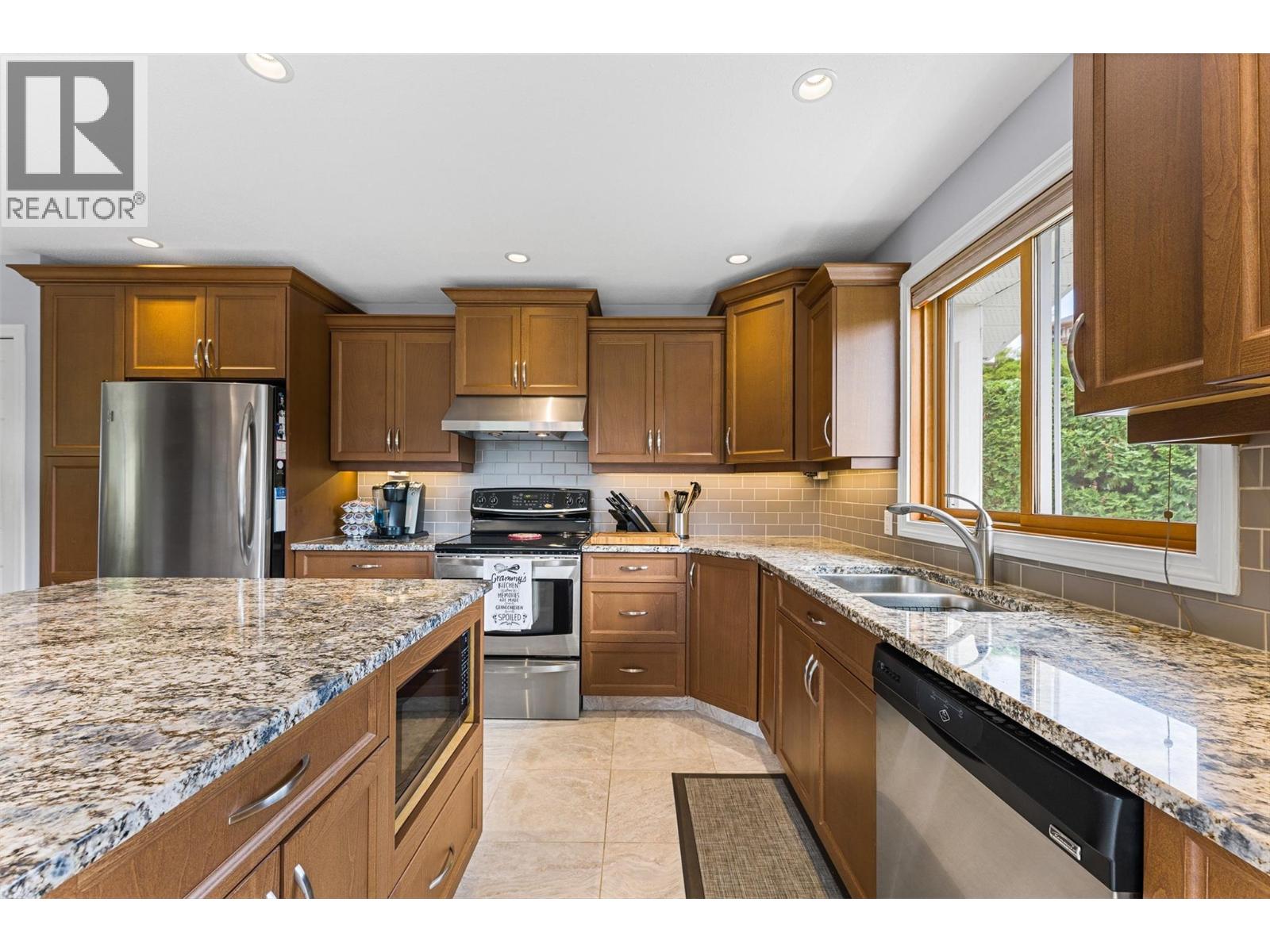 10911 Lehmann Road, Lake Country, British Columbia  V4V 1N9 - Photo 8 - 10388720