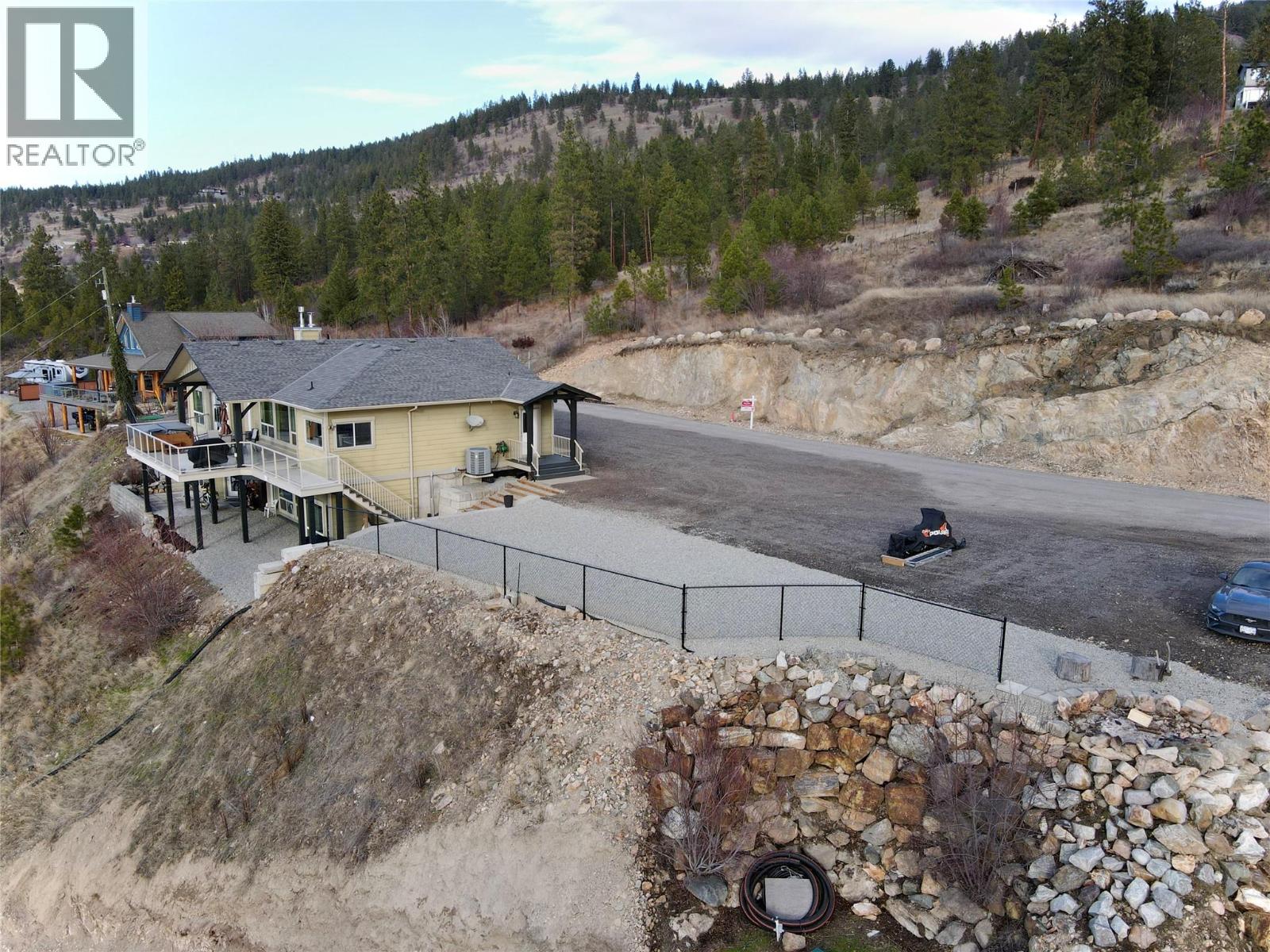 13938 Moberly Road, Lake Country, British Columbia  V4V 1A6 - Photo 3 - 10389375