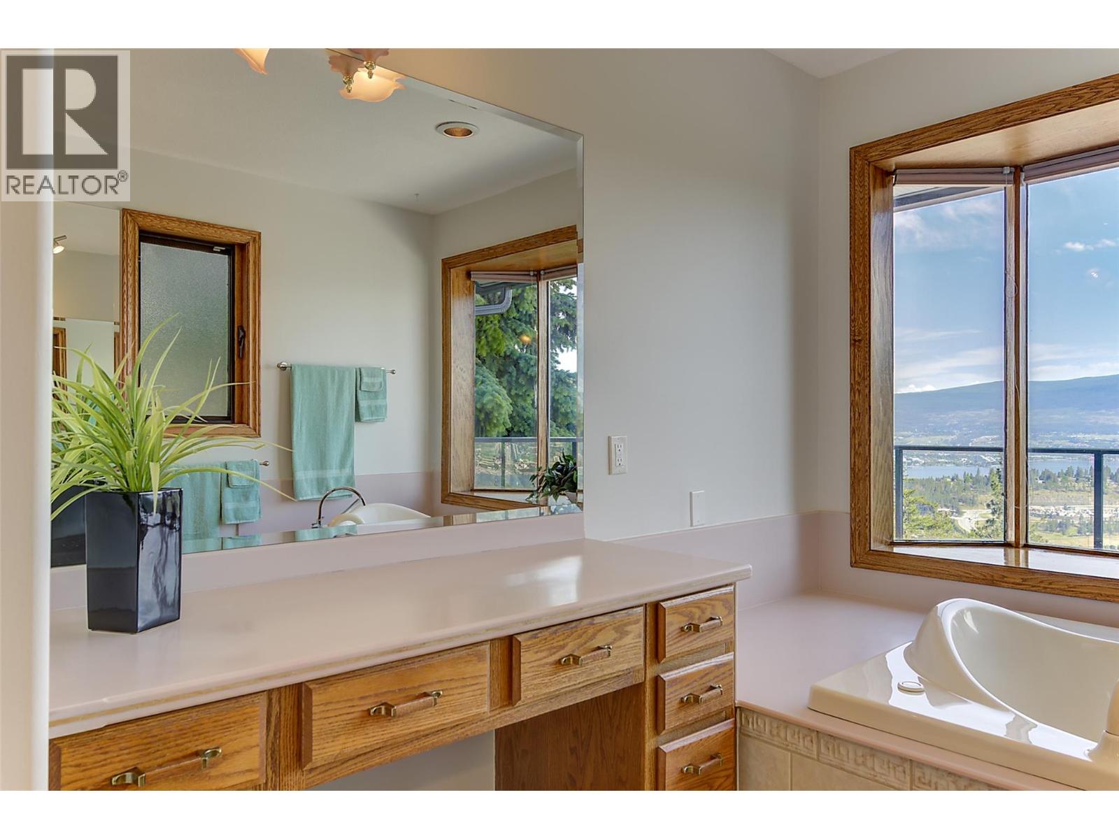 1525 Klein Road, West Kelowna, British Columbia  V1Z 3H5 - Photo 53 - 10388790
