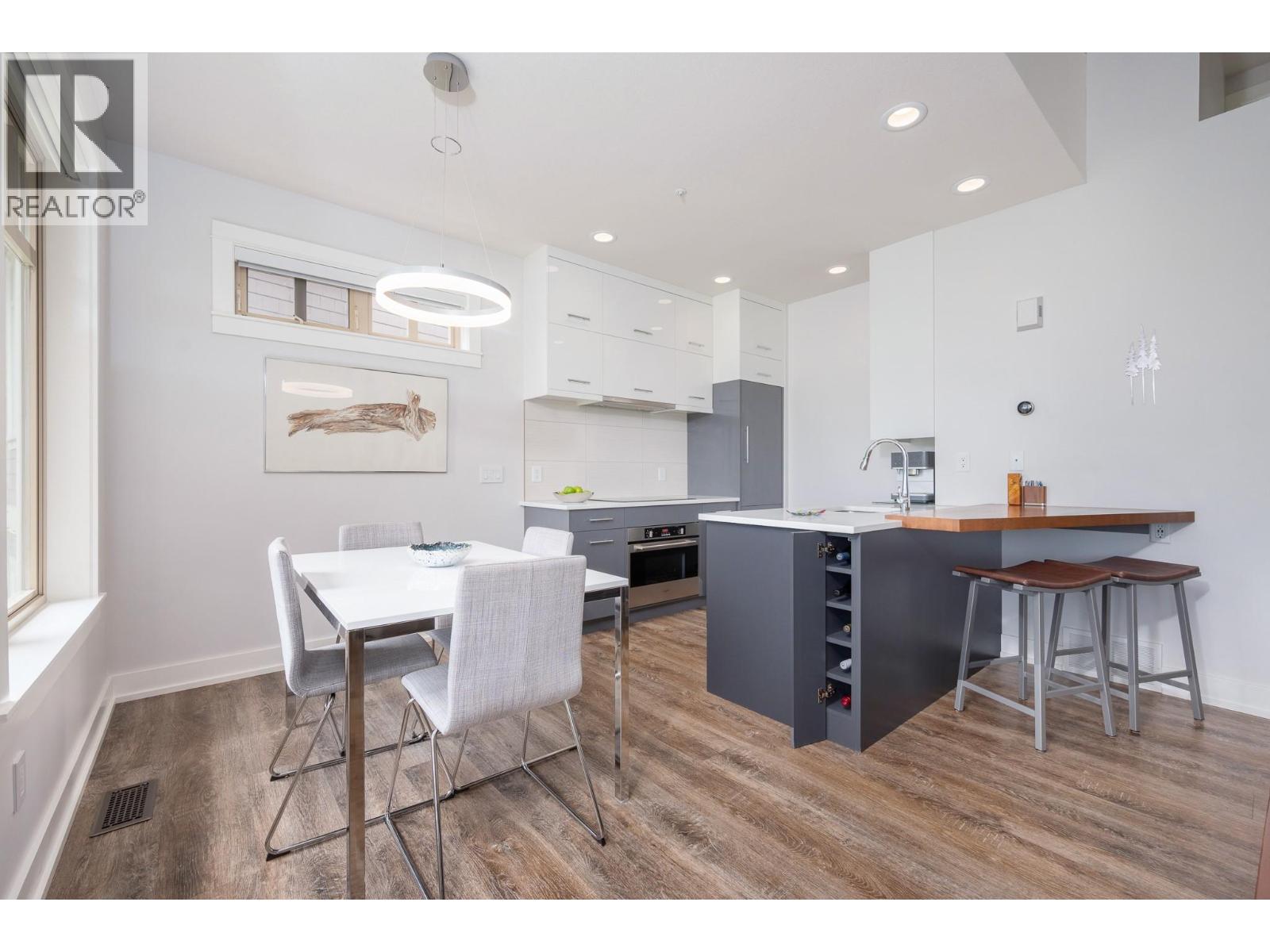251 Predator Ridge Drive Unit# 42, Vernon, British Columbia  V1H 1V2 - Photo 11 - 10388683