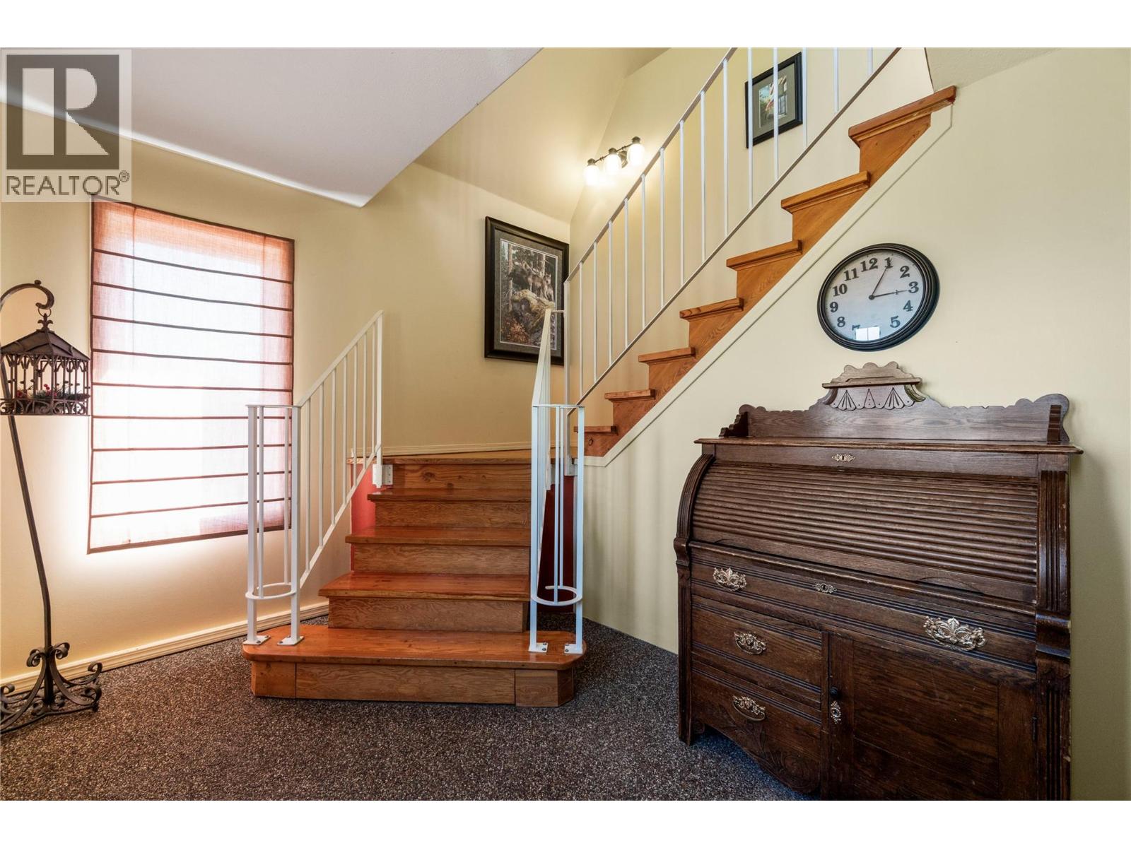 5641 50 Street Nw, Salmon Arm, British Columbia  V1E 3A6 - Photo 17 - 10388430
