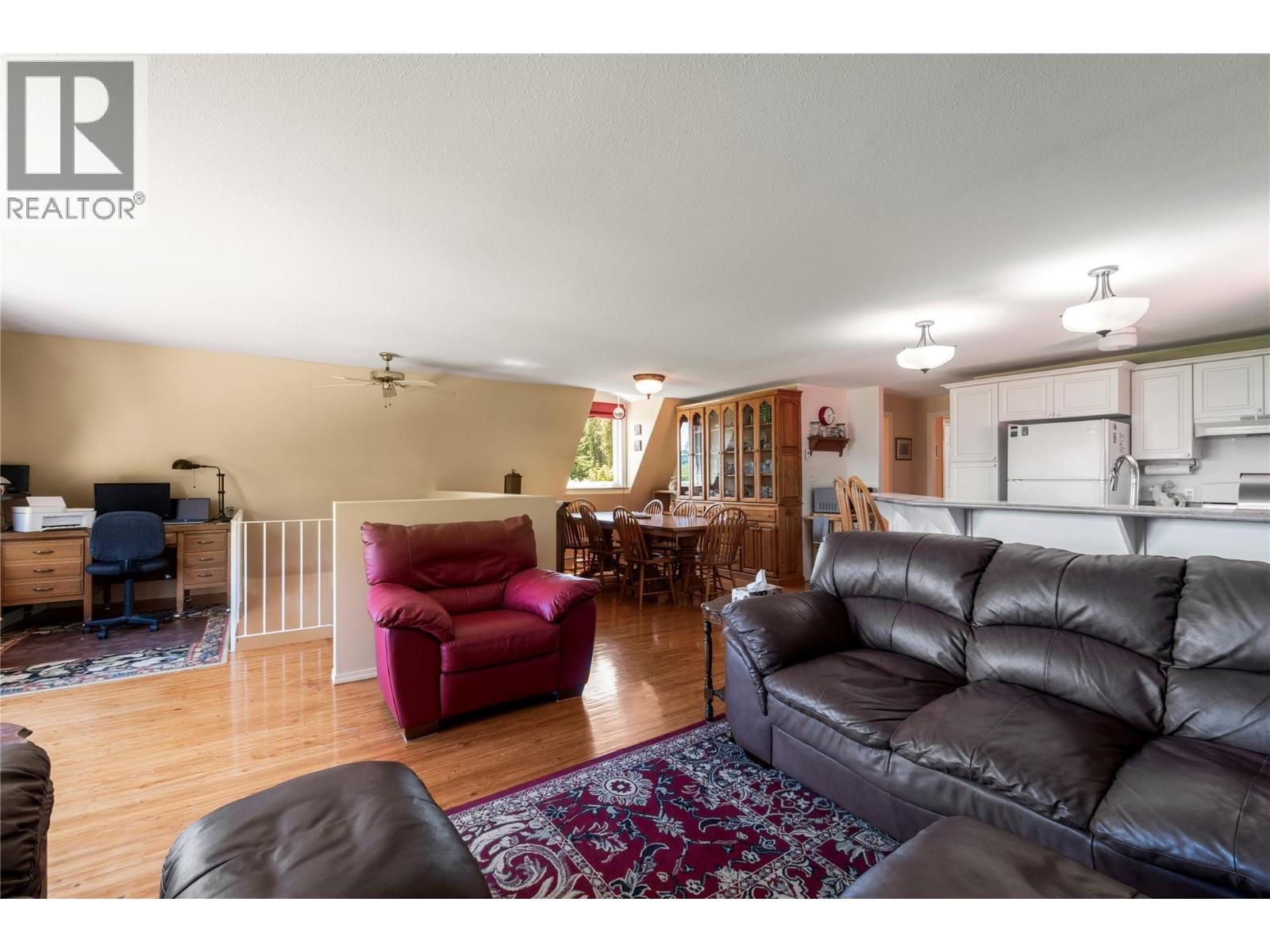 5641 50 Street Nw, Salmon Arm, British Columbia  V1E 3A6 - Photo 22 - 10388430