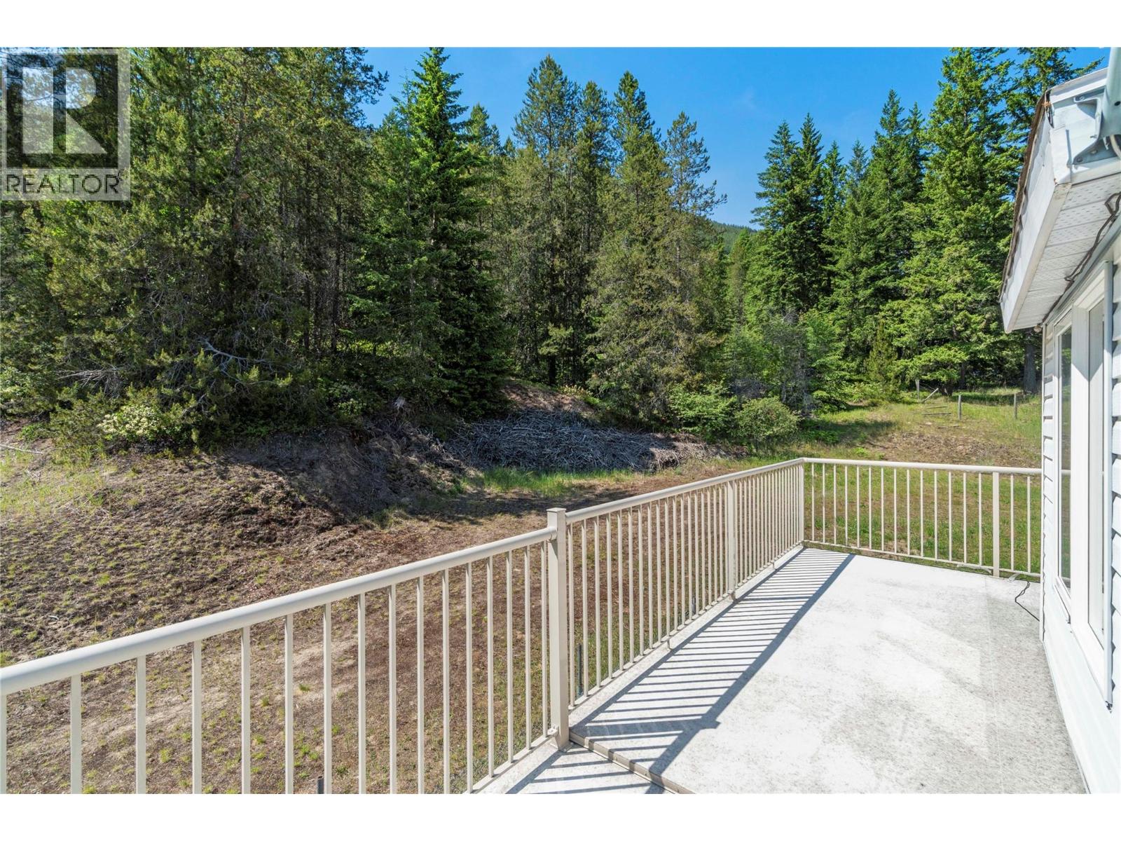 5641 50 Street Nw, Salmon Arm, British Columbia  V1E 3A6 - Photo 47 - 10388430