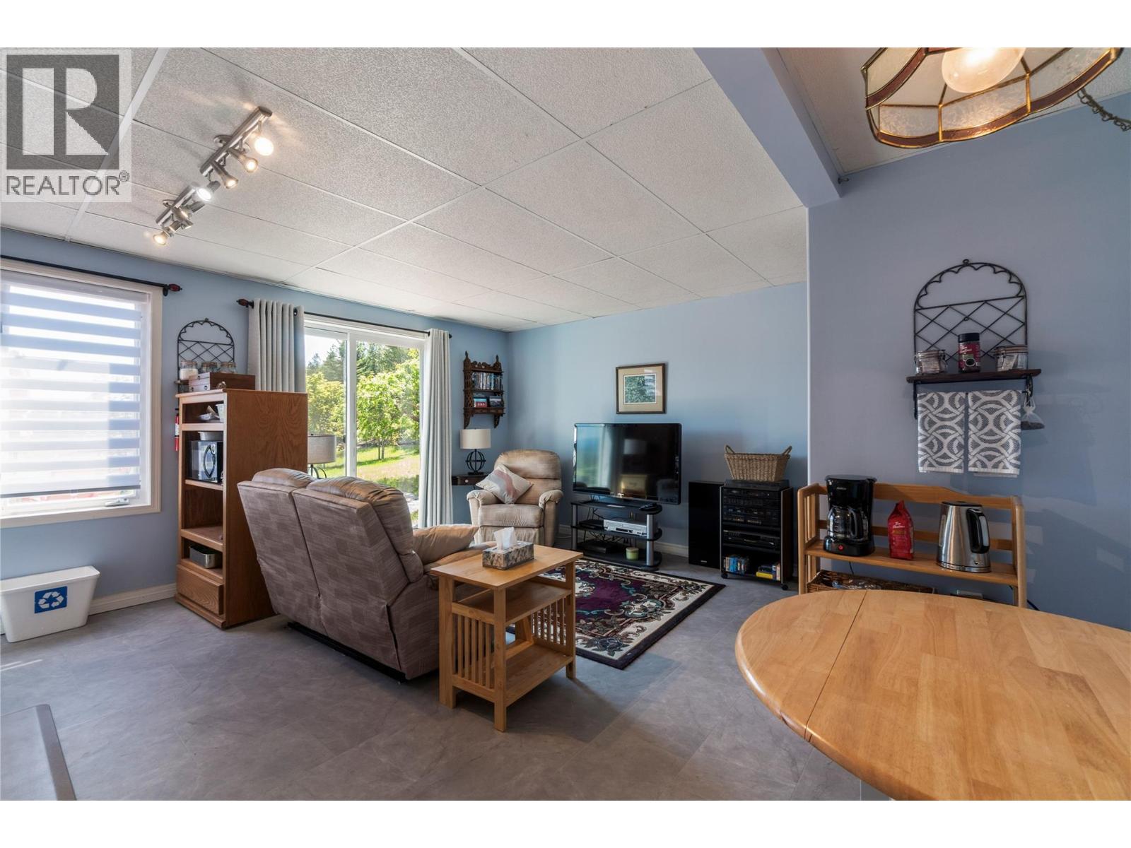 5641 50 Street Nw, Salmon Arm, British Columbia  V1E 3A6 - Photo 54 - 10388430