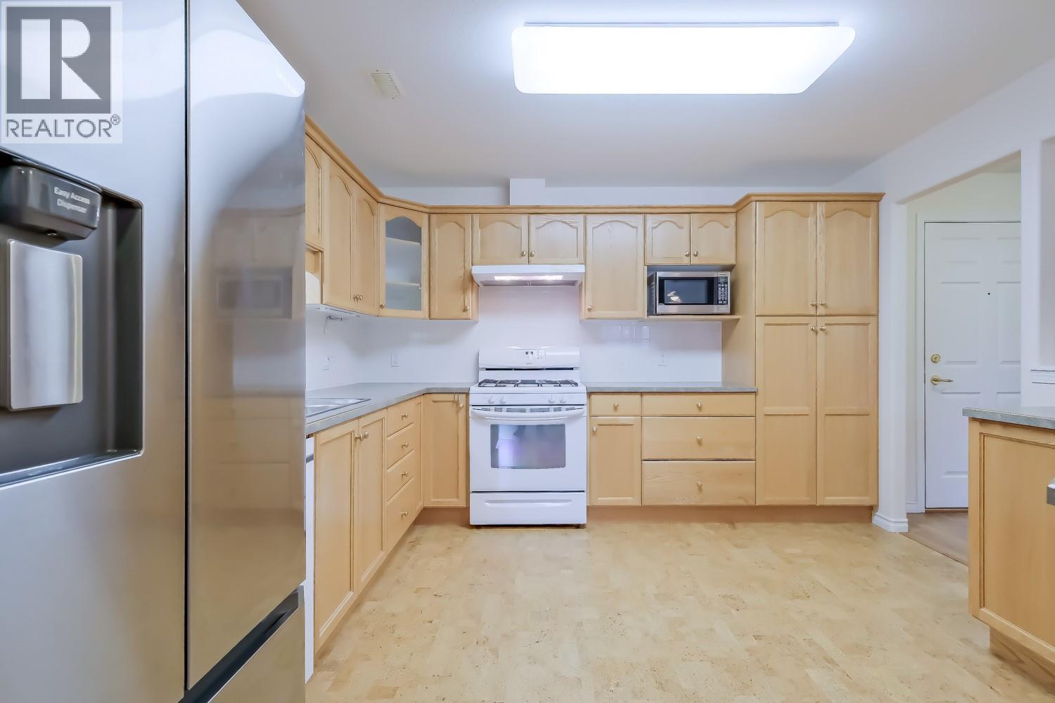 2285 Atkinson Street Unit# 705, Penticton, British Columbia  V2A 8R7 - Photo 5 - 10389412