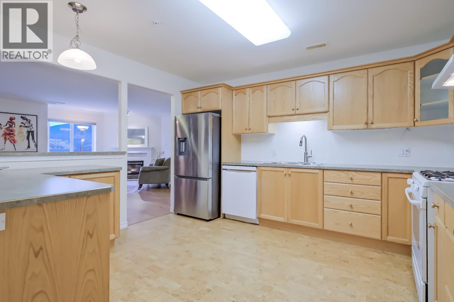 2285 Atkinson Street Unit# 705, Penticton, British Columbia  V2A 8R7 - Photo 6 - 10389412