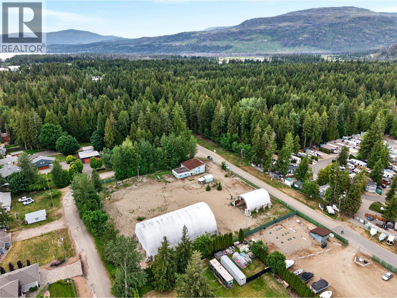 4063 Express Point Crescent, Scotch Creek, British Columbia  V0E 1M5 - Photo 11 - 10389071