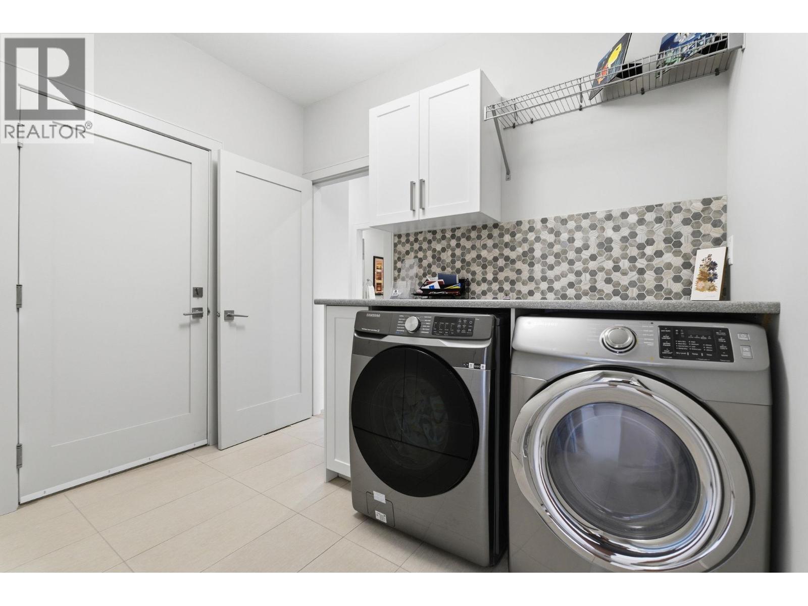 536 Tungsten Court, Kelowna, British Columbia  V1W 5J6 - Photo 16 - 10388713