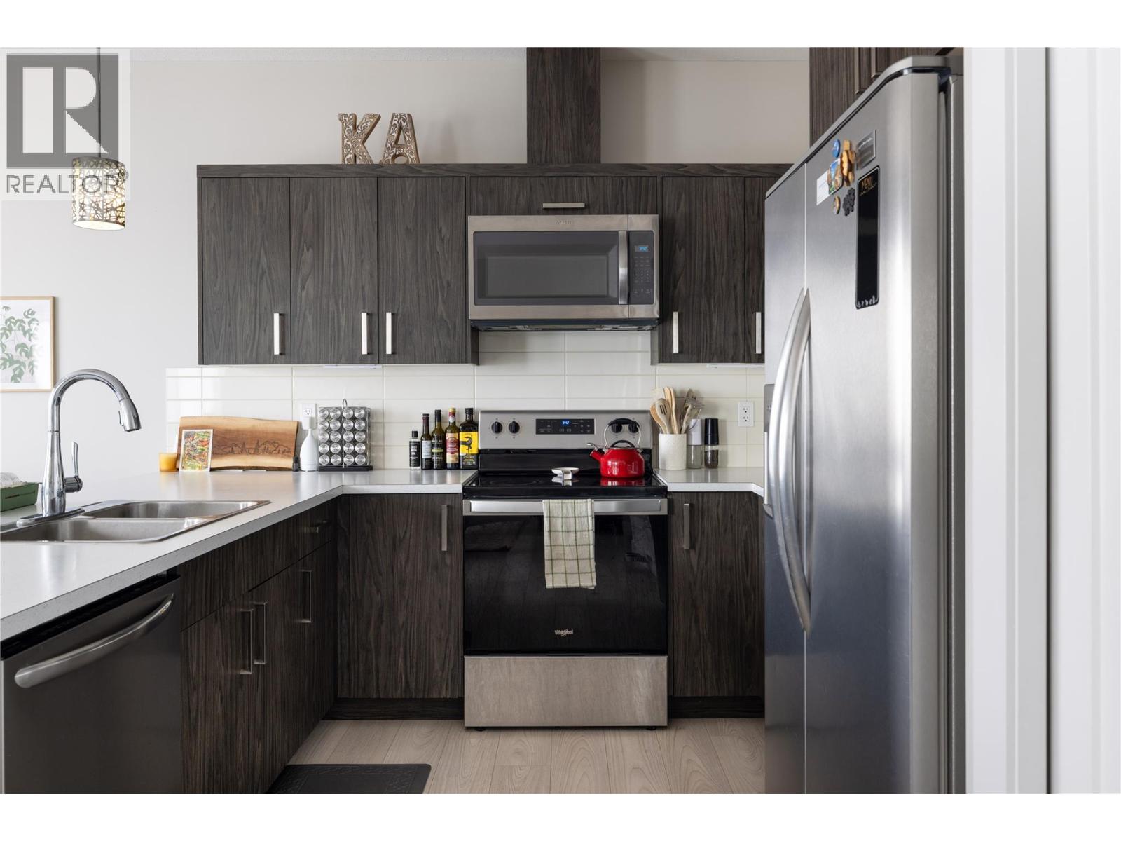 933 Mt Robson Place Unit# 18, Vernon, British Columbia  V1B 4G4 - Photo 17 - 10389427