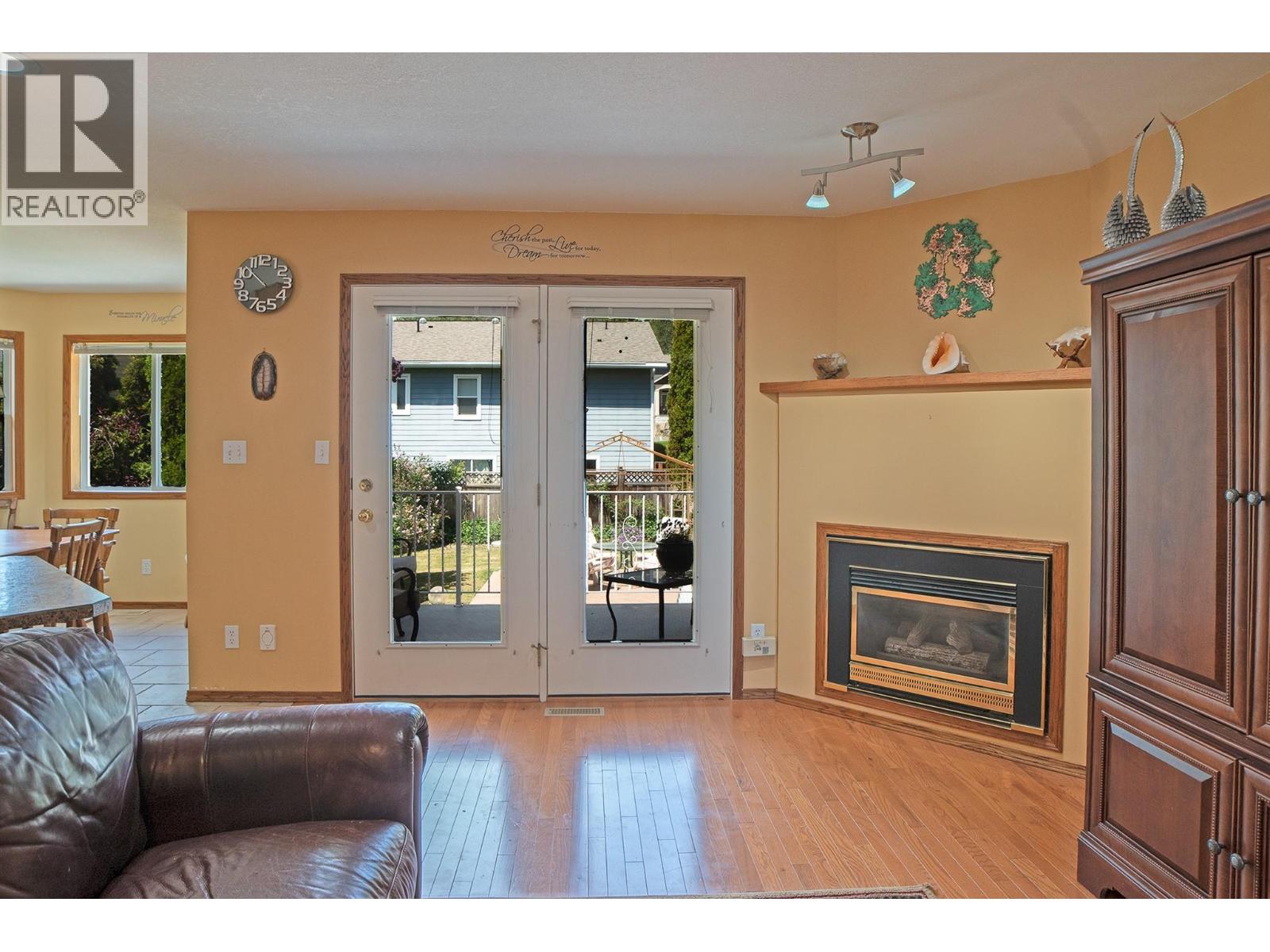 1924 Hurl Street, Creston, British Columbia  V0B 1G4 - Photo 15 - 10389386