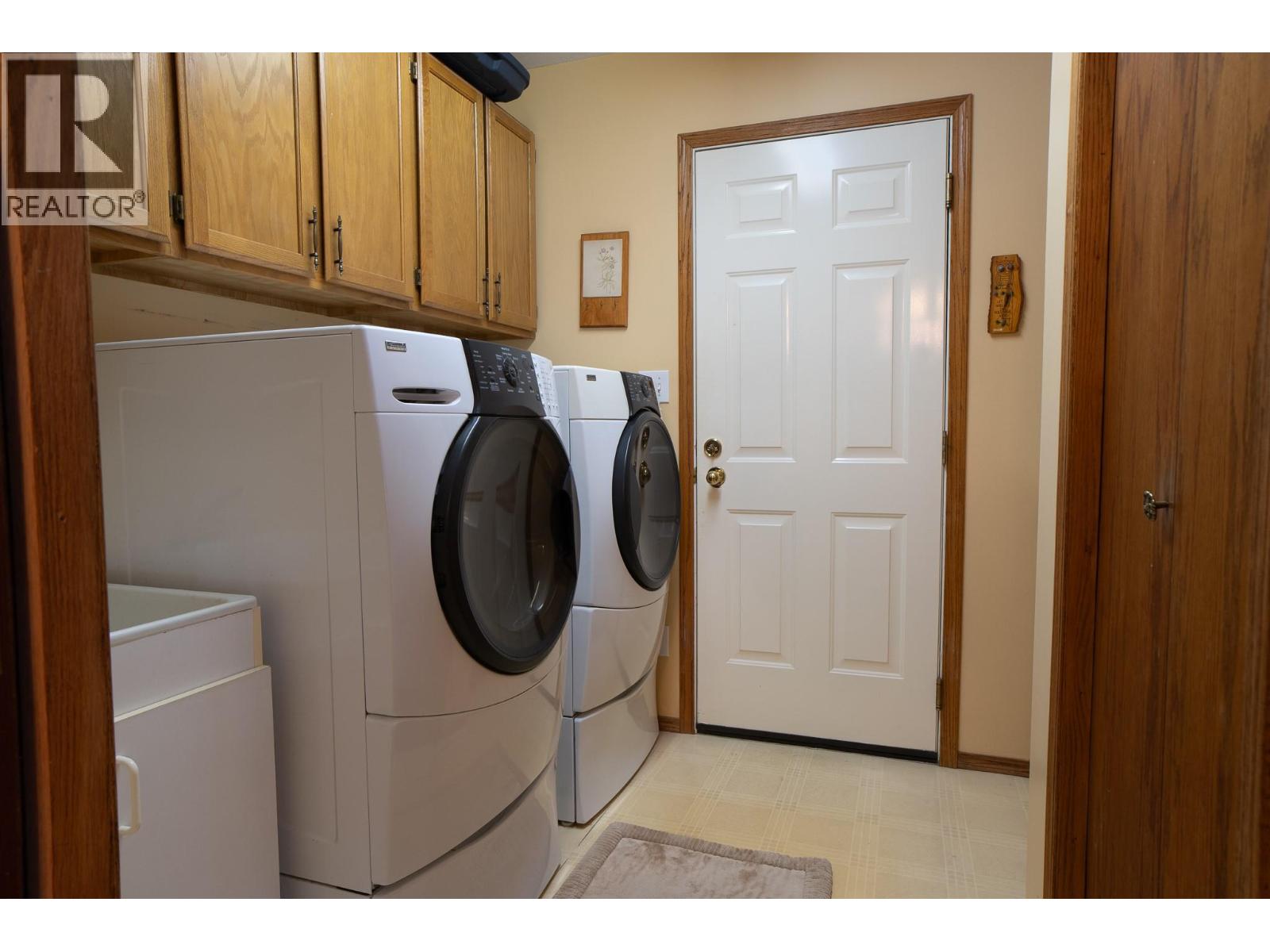 1924 Hurl Street, Creston, British Columbia  V0B 1G4 - Photo 25 - 10389386