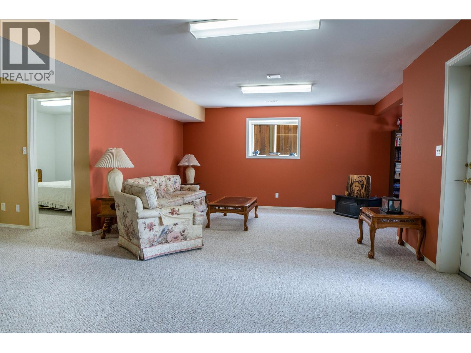 1924 Hurl Street, Creston, British Columbia  V0B 1G4 - Photo 35 - 10389386