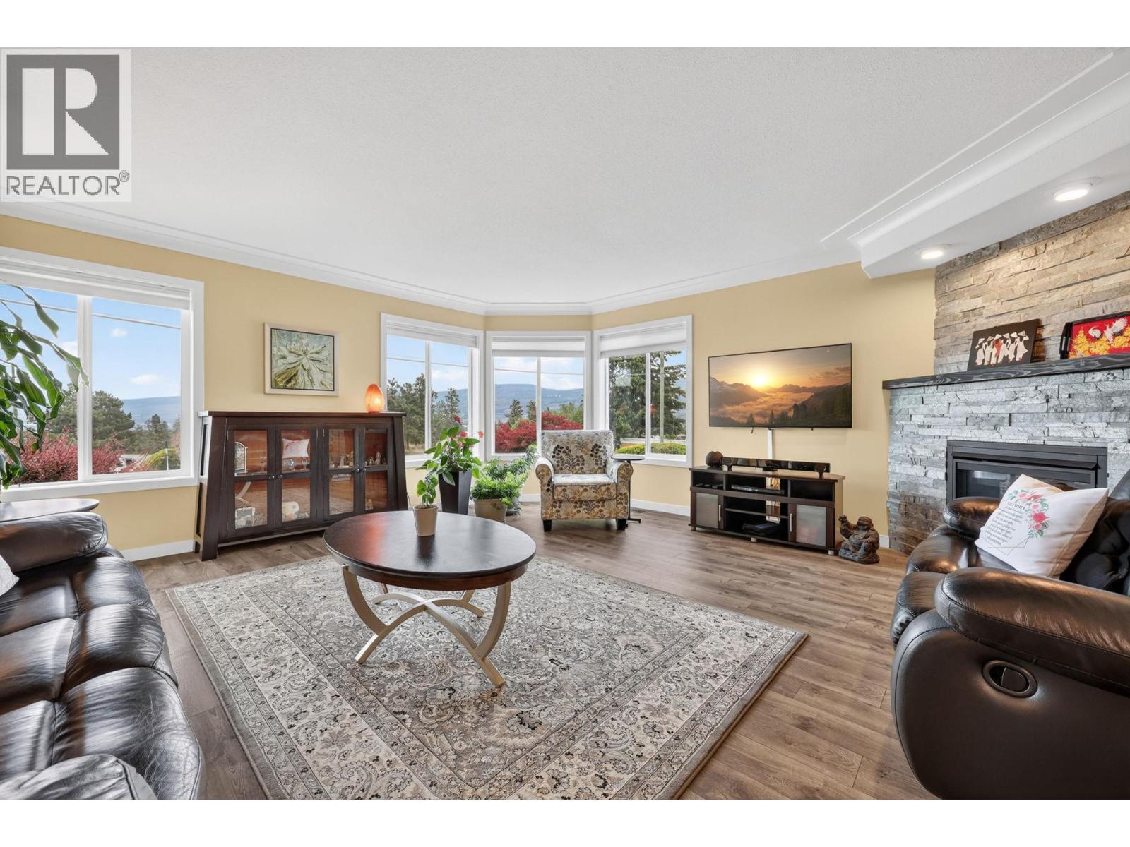 2420 Ingram Road Unit# 303, West Kelowna, British Columbia  V4T 1L4 - Photo 2 - 10389072