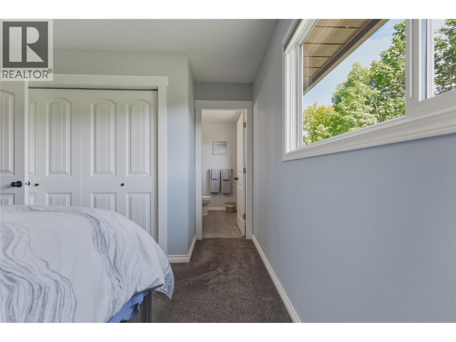 5524 South Vernon Place, Vernon, British Columbia  V1T 8N5 - Photo 19 - 10387956