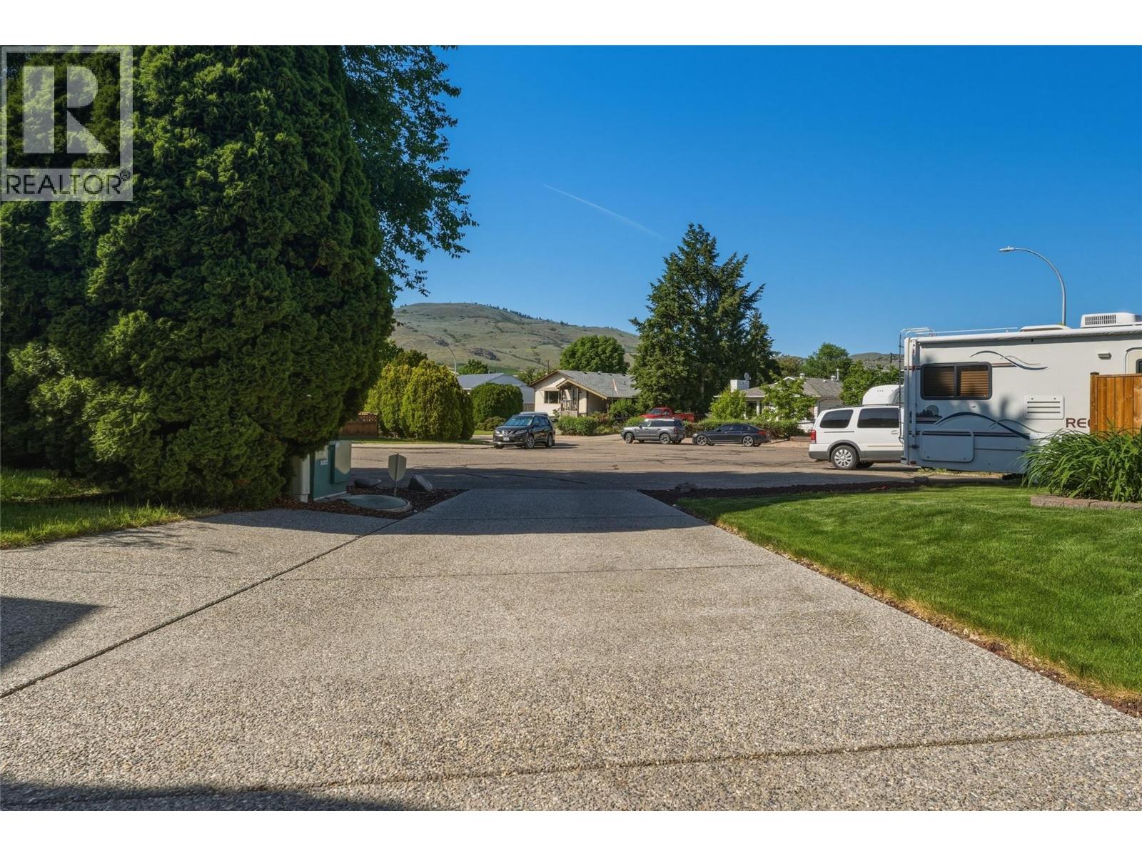 5524 South Vernon Place, Vernon, British Columbia  V1T 8N5 - Photo 37 - 10387956
