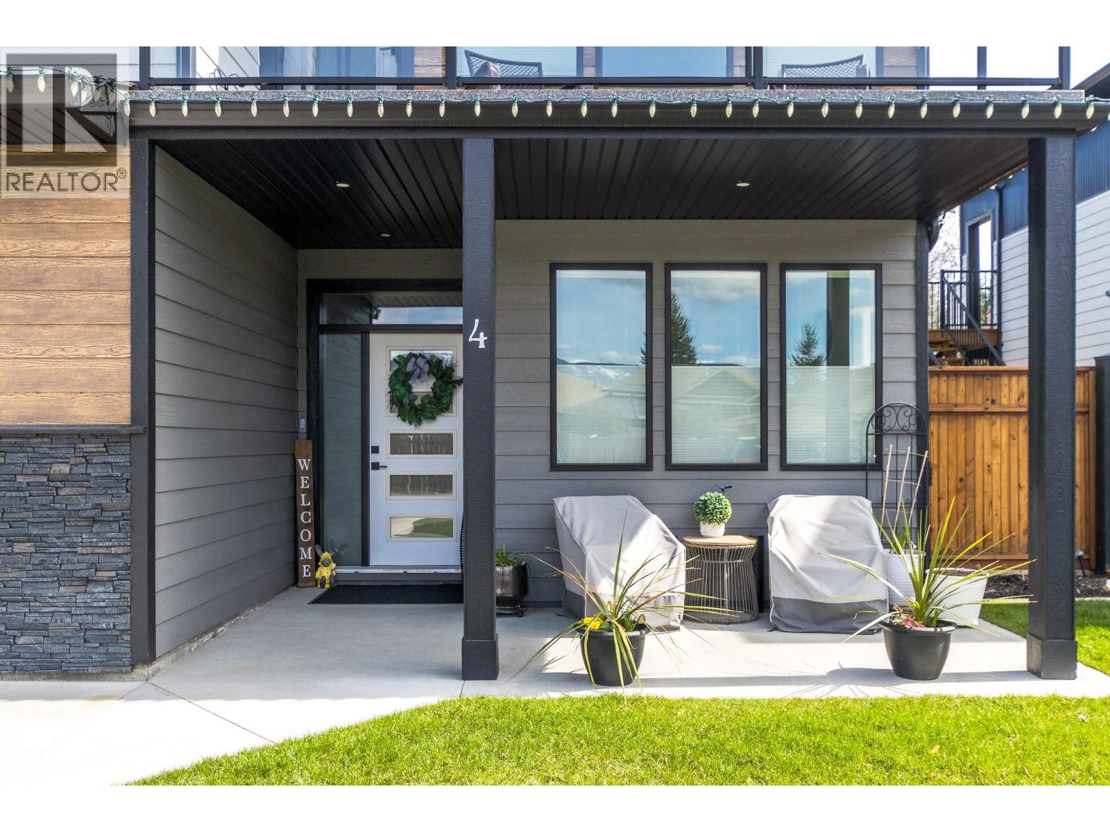 1441 20 Avenue Se Unit# 4, Salmon Arm, British Columbia  V1E 2M9 - Photo 2 - 10389358