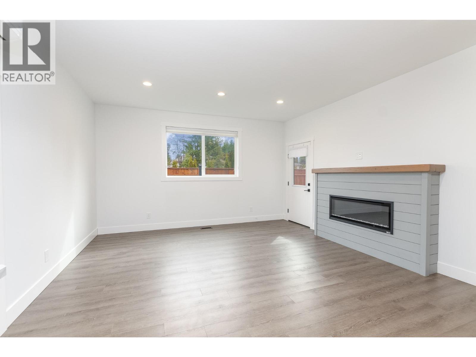 1441 20 Avenue Se Unit# 4, Salmon Arm, British Columbia  V1E 2M9 - Photo 28 - 10389358