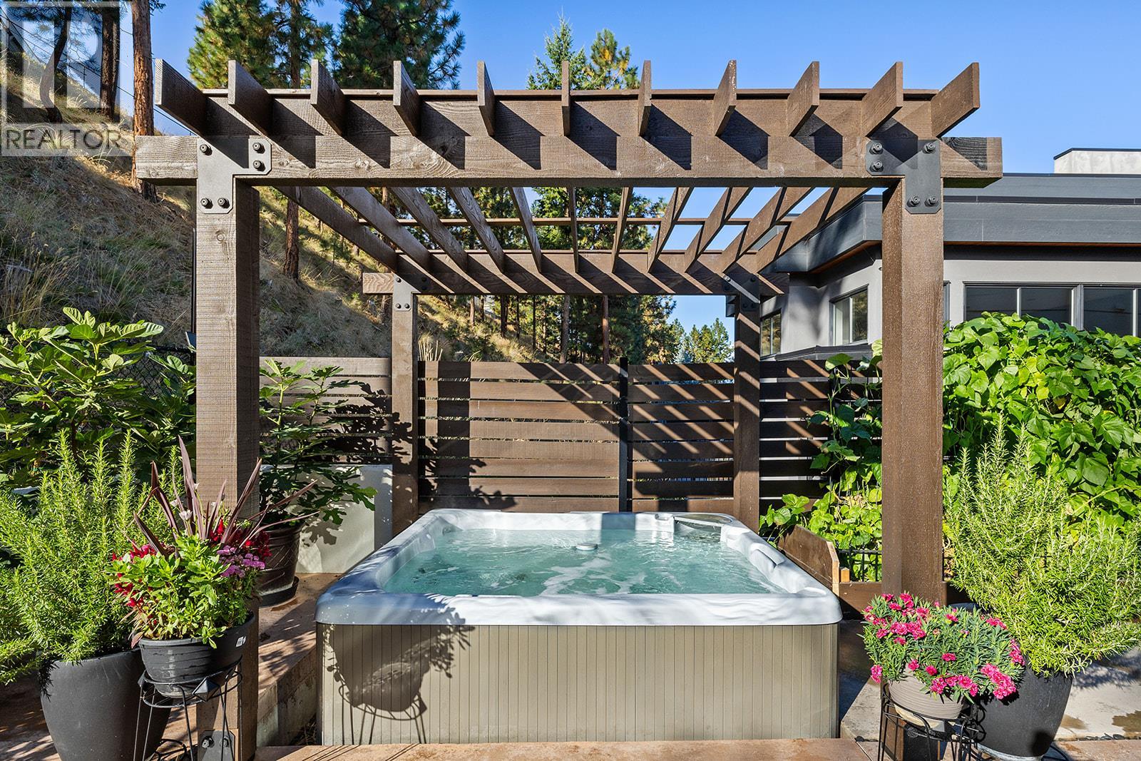 1091 Westpoint Drive, Kelowna, British Columbia  V1W 4Z9 - Photo 84 - 10389261