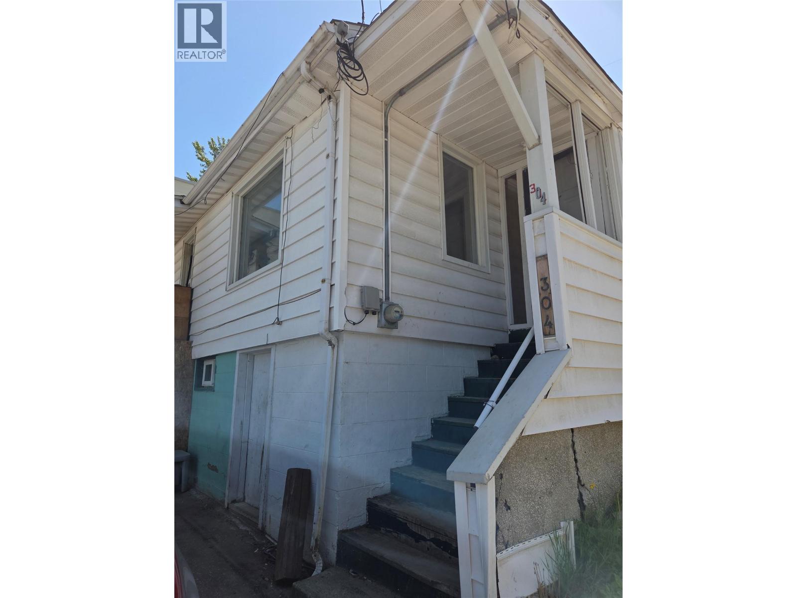 304 McAnally Street, trail, British Columbia