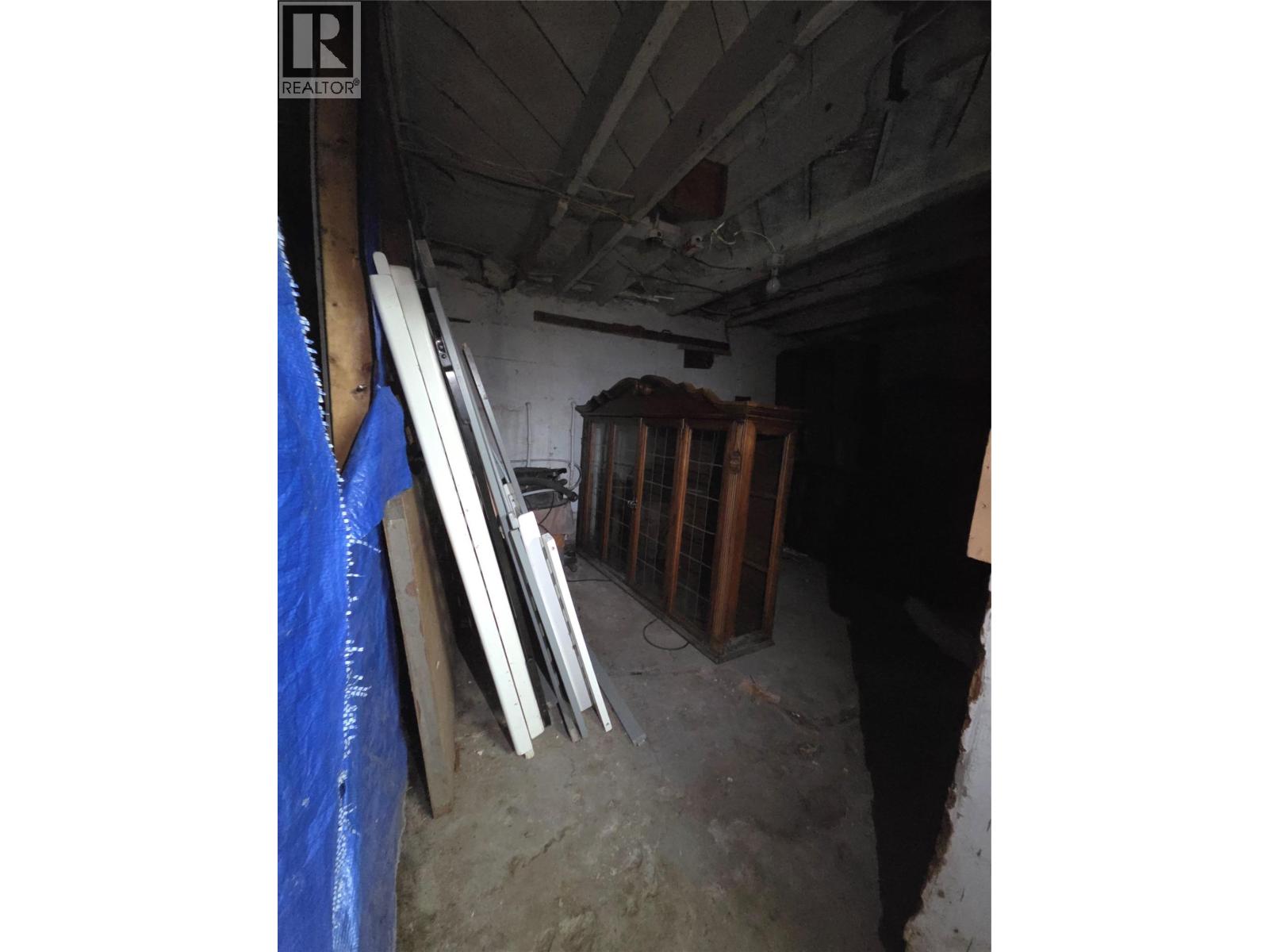304 Mcanally Street, Trail, British Columbia  V1R 3R4 - Photo 20 - 10389199