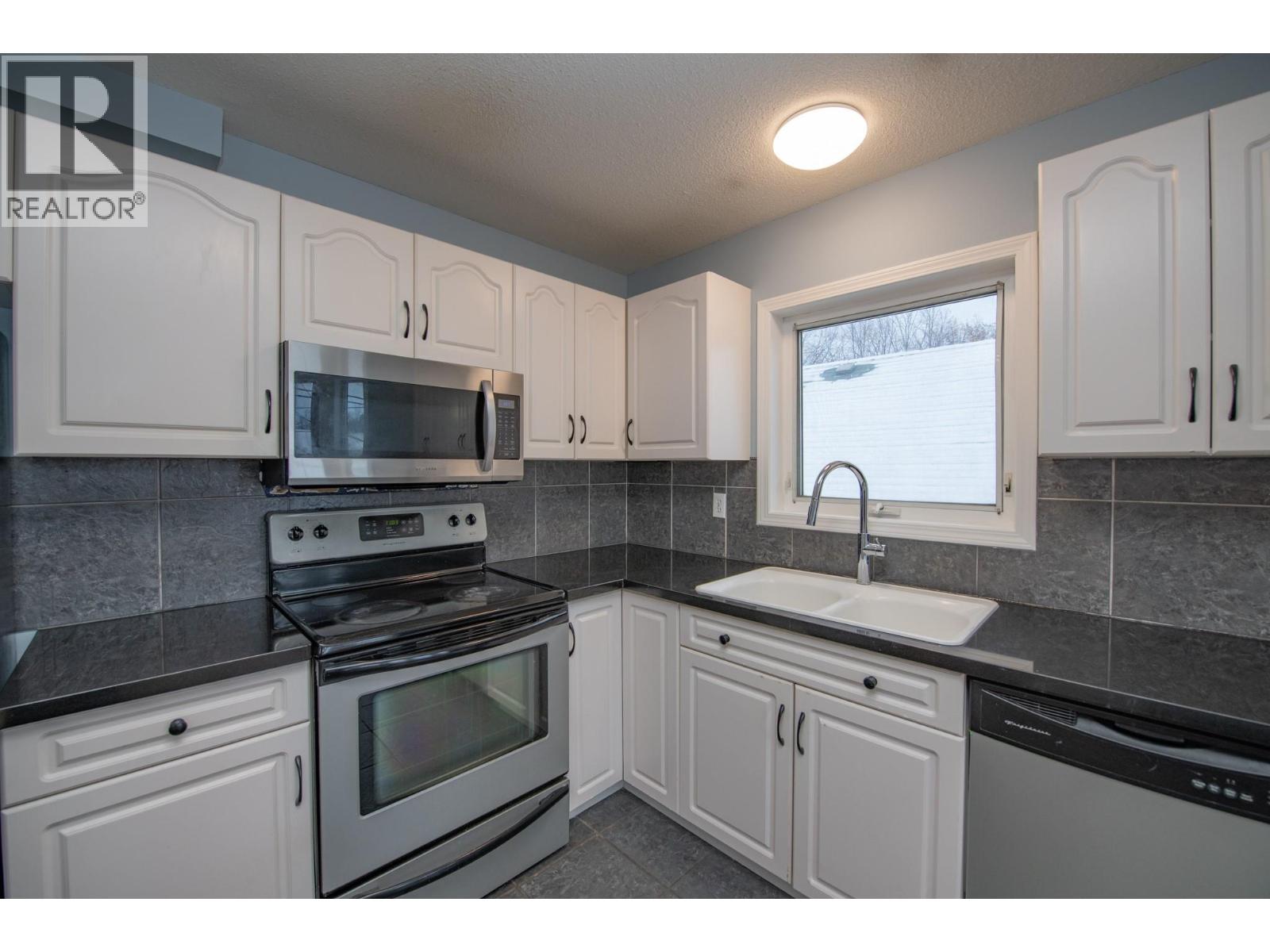 3414a 28th Avenue Unit# 2, Vernon, British Columbia  V1T 1W9 - Photo 13 - 10389398