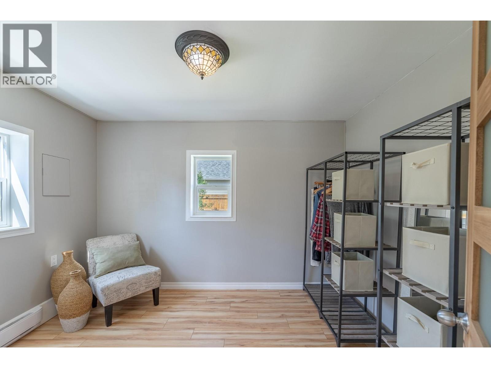 430 6th Avenue, Keremeos, British Columbia  V0X 1N3 - Photo 10 - 10389194