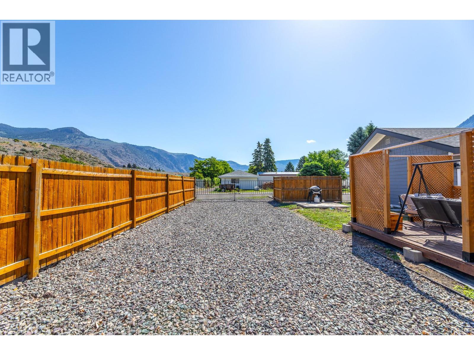 430 6th Avenue, Keremeos, British Columbia  V0X 1N3 - Photo 35 - 10389194