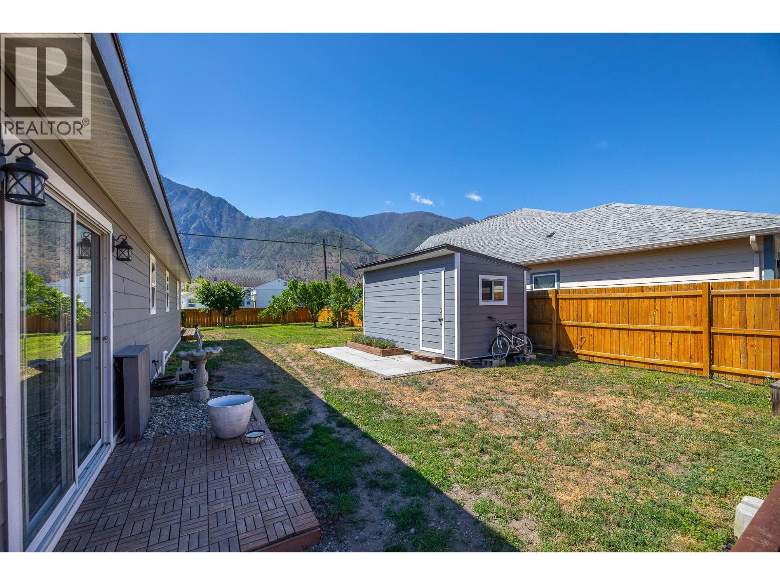 430 6th Avenue, Keremeos, British Columbia  V0X 1N3 - Photo 36 - 10389194