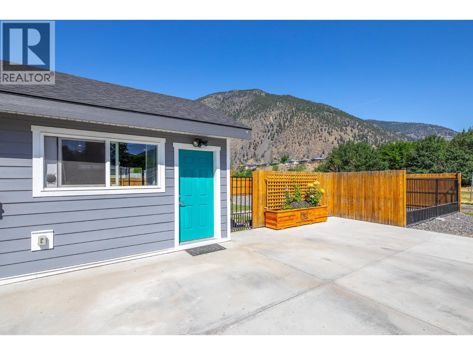 430 6th Avenue, Keremeos, British Columbia  V0X 1N3 - Photo 38 - 10389194
