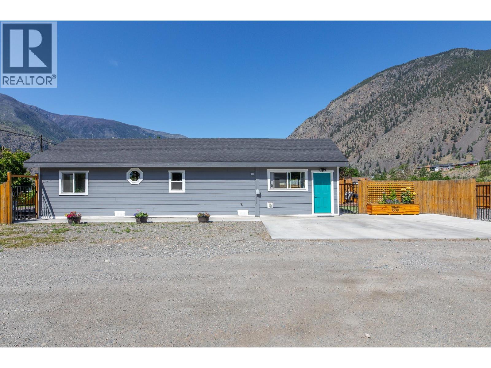 430 6th Avenue, Keremeos, British Columbia  V0X 1N3 - Photo 40 - 10389194