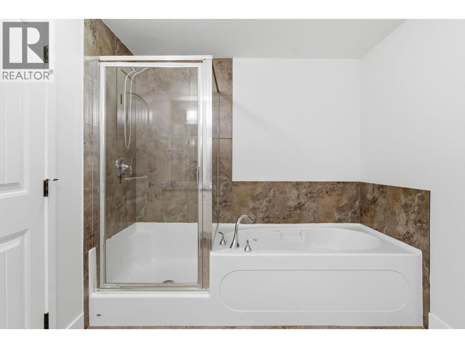 3739 Casorso Road Unit# 108 Lot# 8, Kelowna, British Columbia  V1W 5E3 - Photo 12 - 10389128