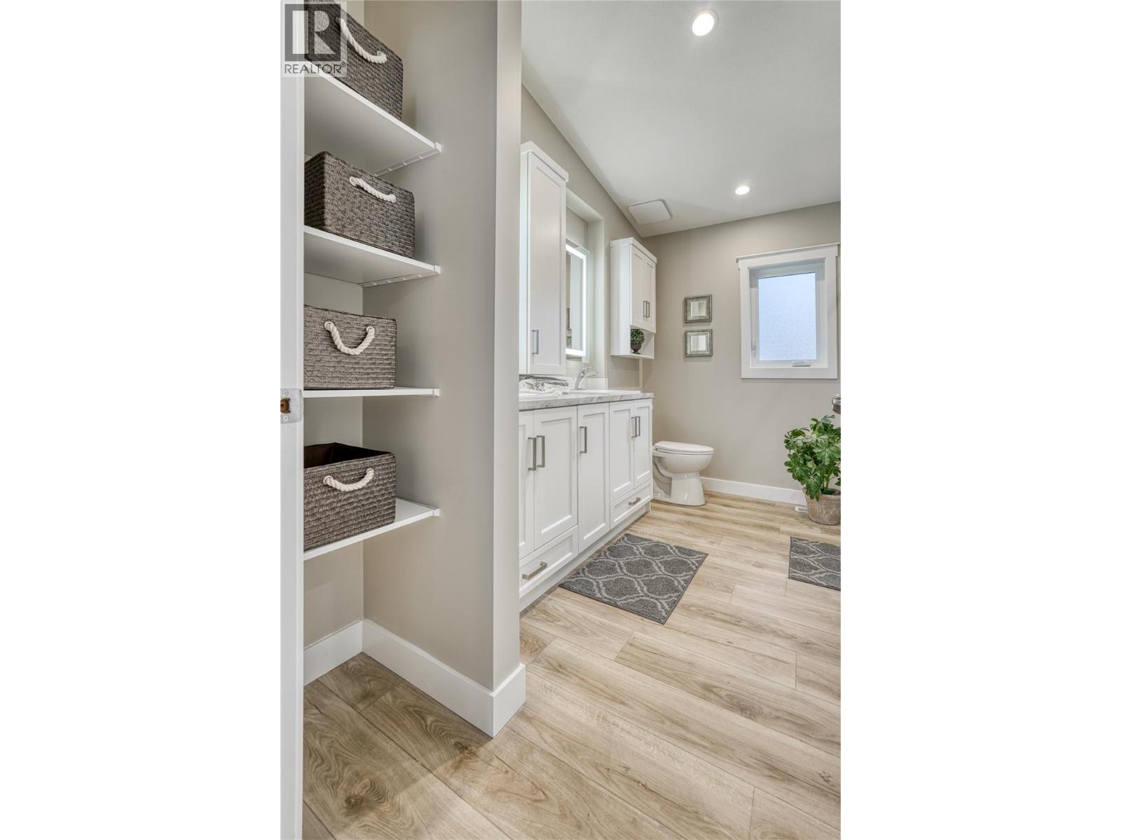 321 Yorkton Avenue Unit# 11 Lot# 11, Penticton, British Columbia  V2A 3V6 - Photo 15 - 10388734