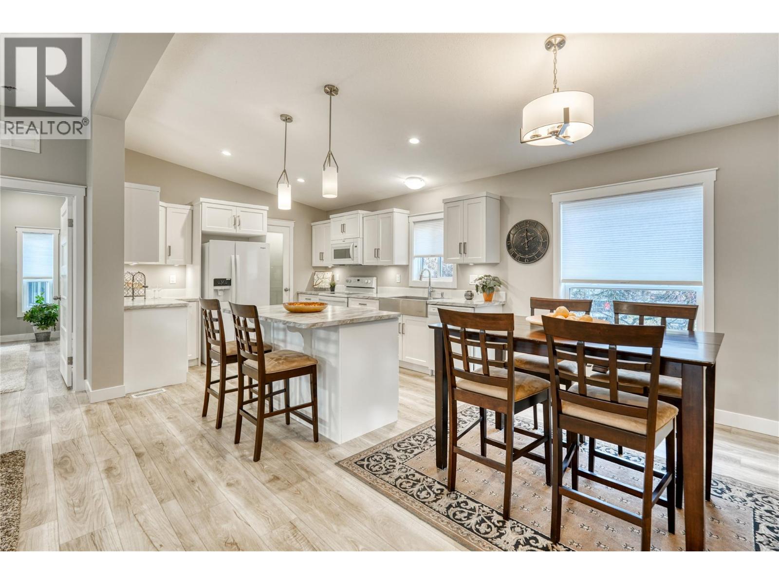 321 Yorkton Avenue Unit# 11 Lot# 11, Penticton, British Columbia  V2A 3V6 - Photo 3 - 10388734