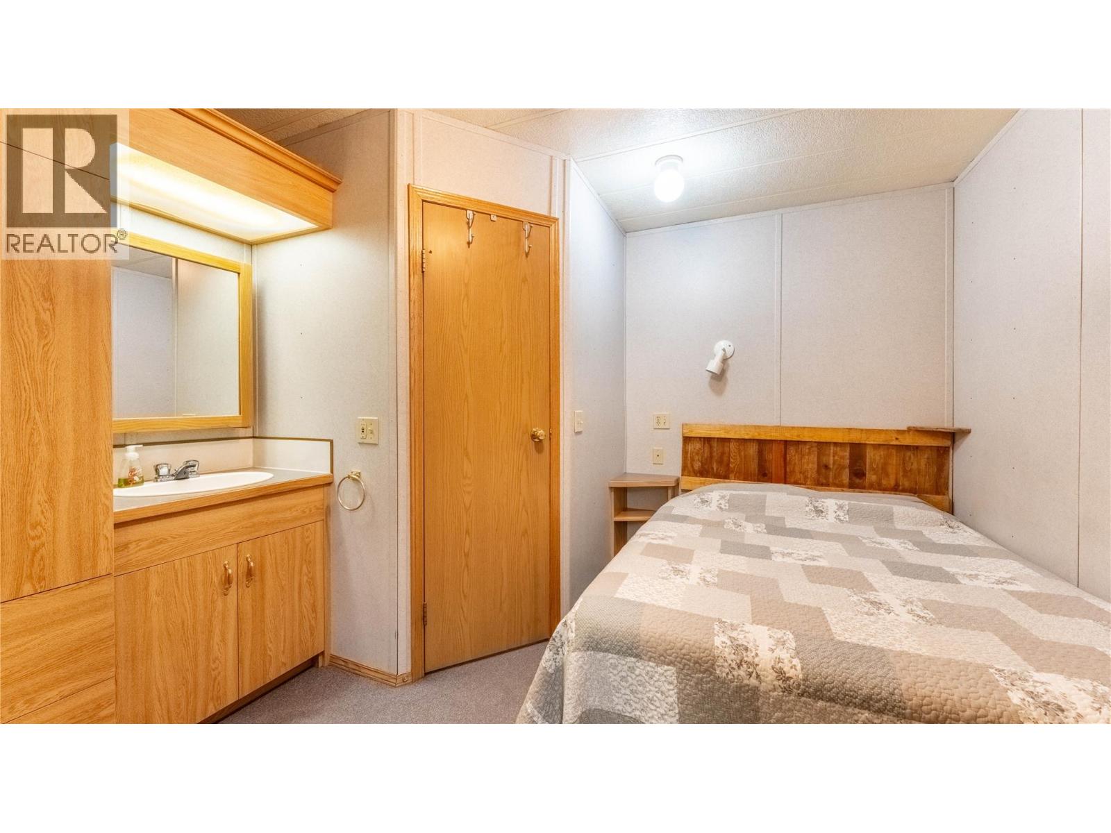 550 Macleod Street, Kitchener, British Columbia  V0B 2W2 - Photo 18 - 10389308