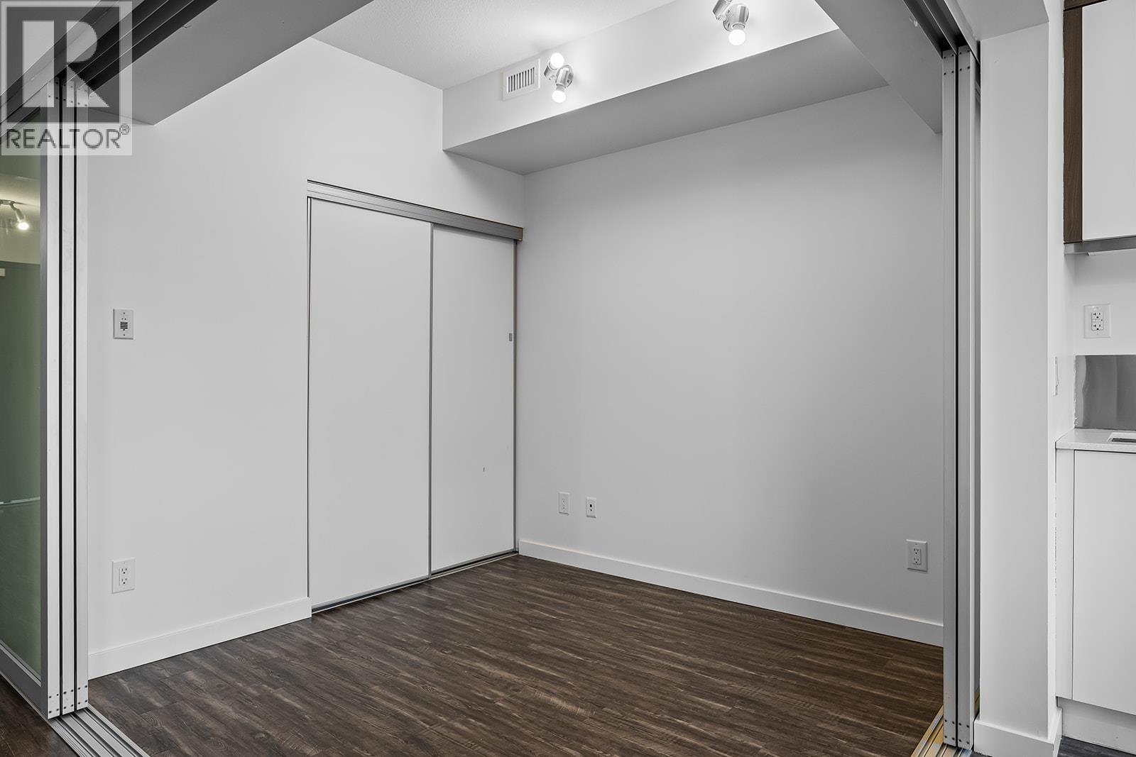 1290 St. Paul Street Unit# 402, Kelowna, British Columbia  V1Y 2C9 - Photo 15 - 10389315