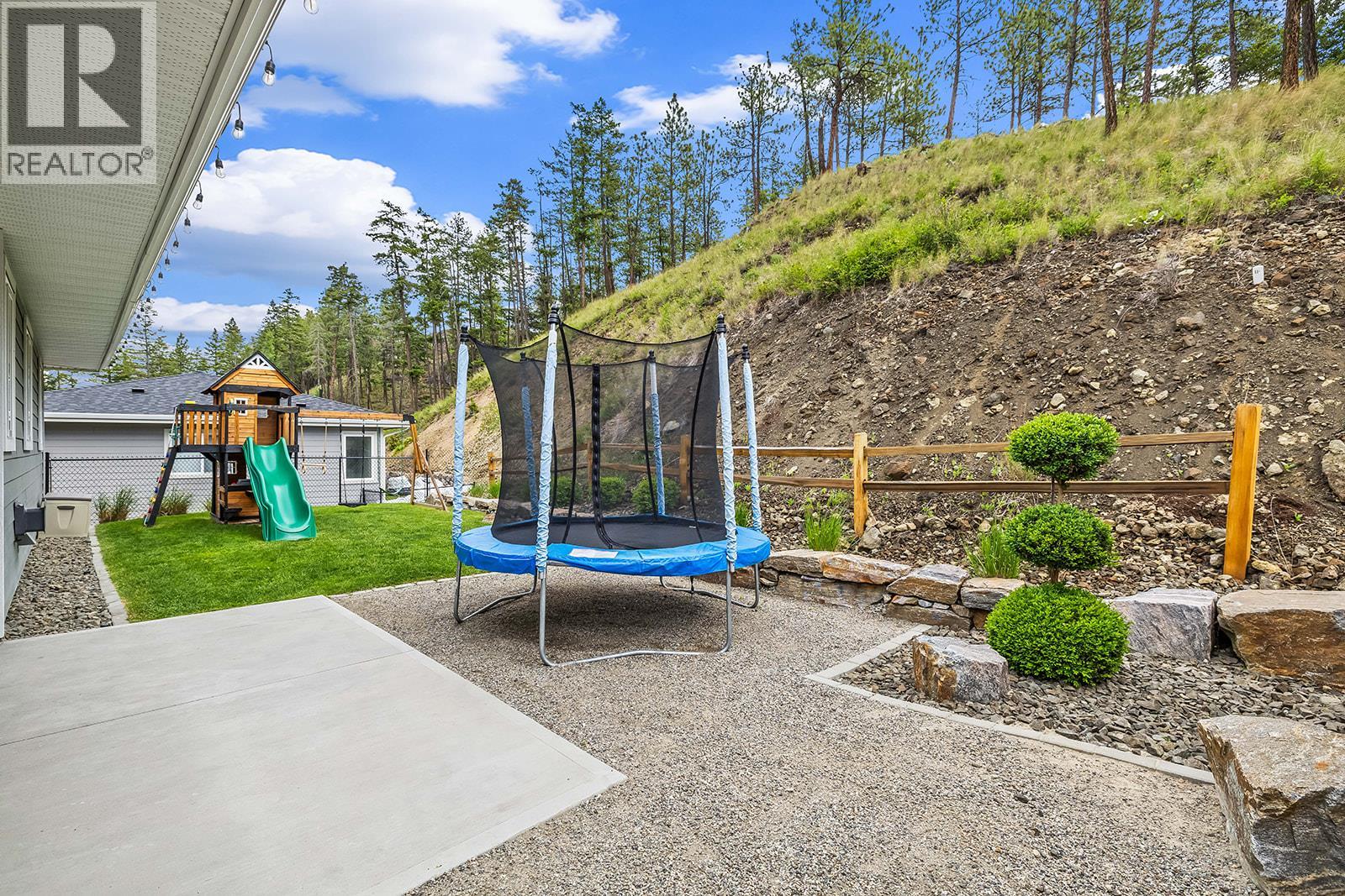 21 Forest Edge Drive, Kelowna, British Columbia  V1V 3G3 - Photo 16 - 10388998