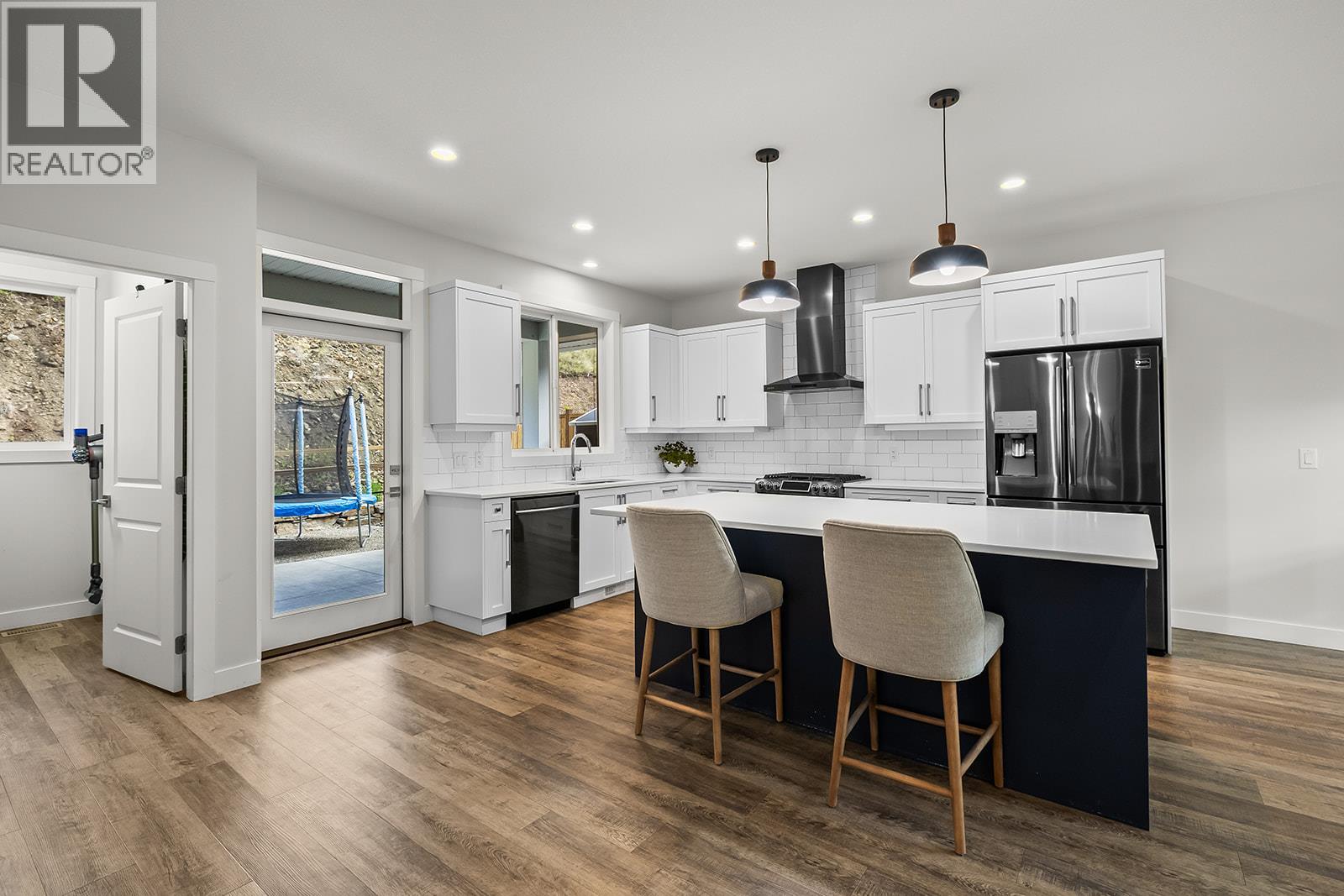 21 Forest Edge Drive, Kelowna, British Columbia  V1V 3G3 - Photo 2 - 10388998