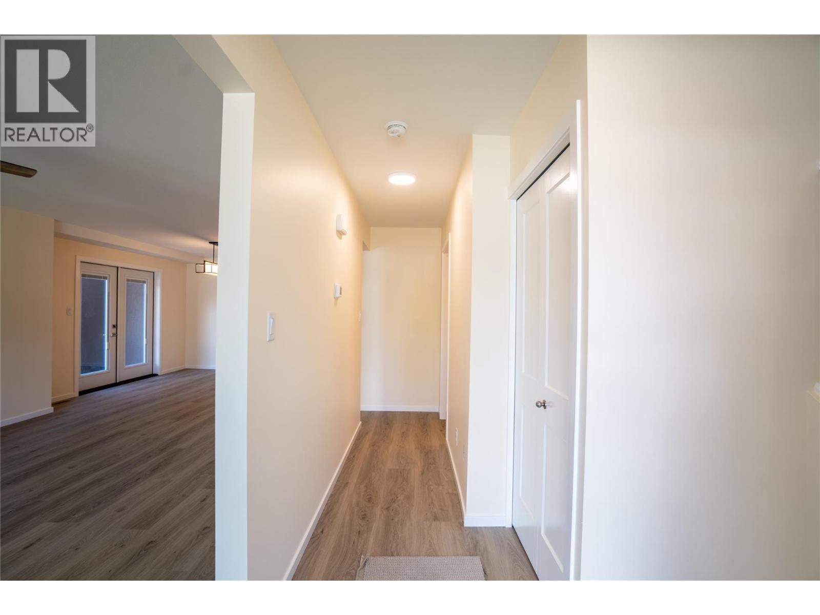 183 Maple Street Unit# 102, Penticton, British Columbia  V2A 5V4 - Photo 5 - 10389468