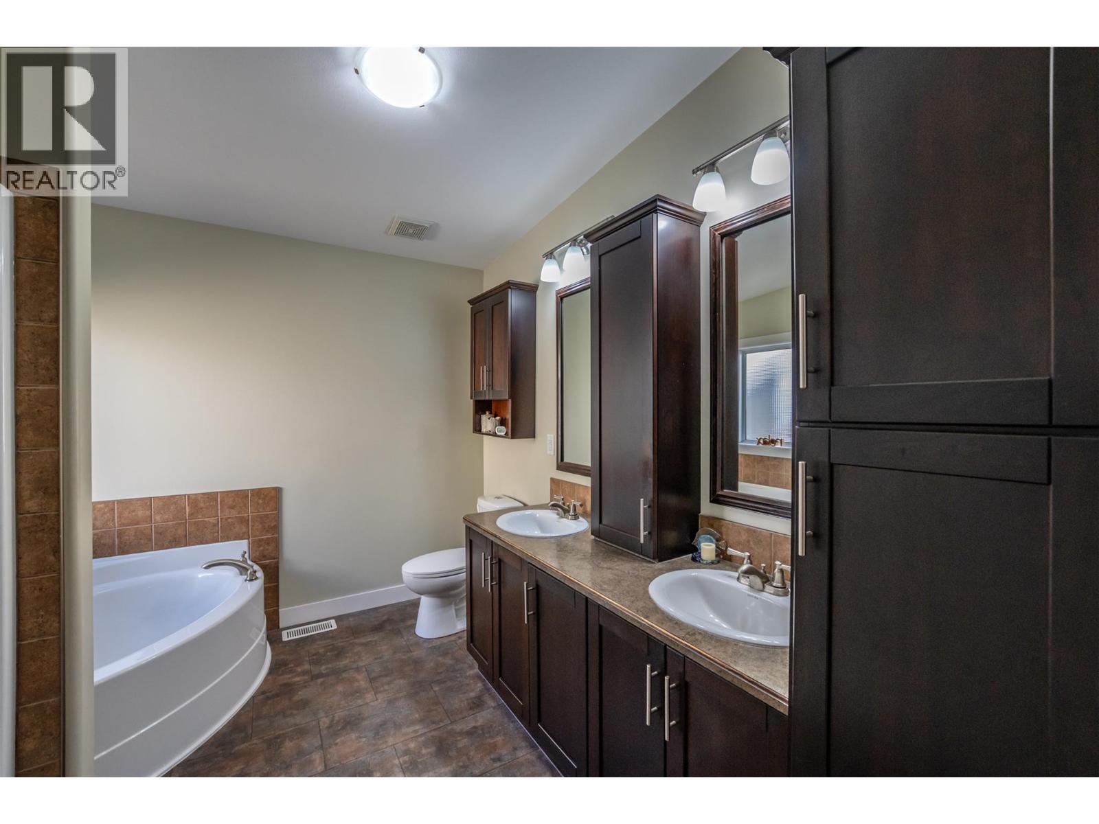 8300 Gallagher Lake Frontage Road Unit# 69, Oliver, British Columbia  V0H 1T2 - Photo 22 - 10389467