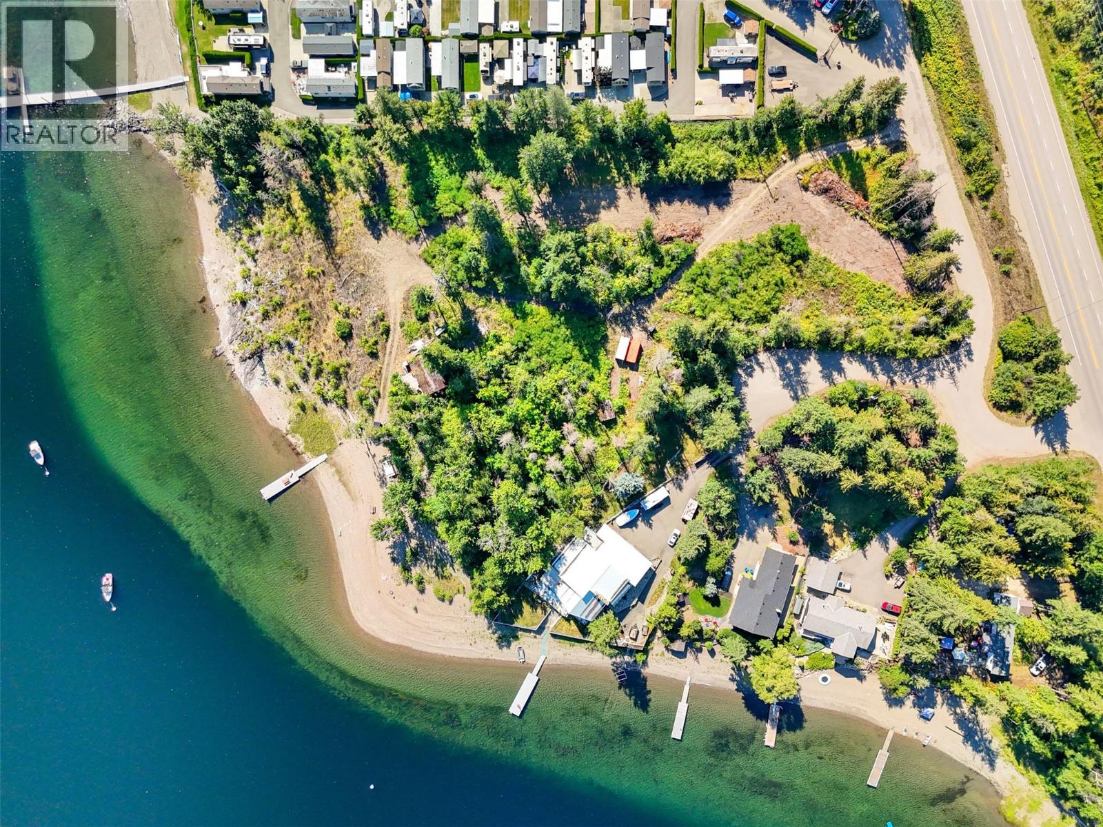 663 WAVERLY PARK FRONTAGE Road, sorrento, British Columbia