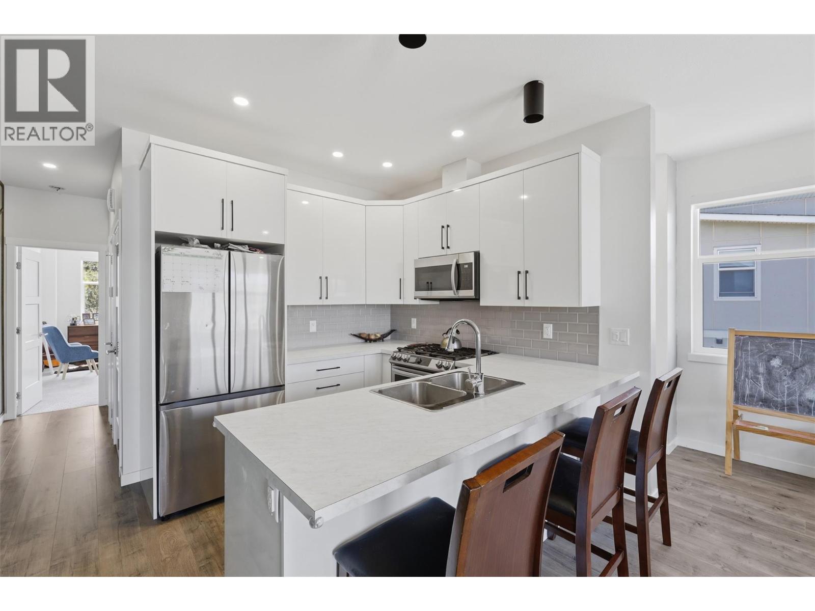1701 Foxtail Drive Unit# 121, Kamloops, British Columbia  V1S 0B1 - Photo 15 - 10389393