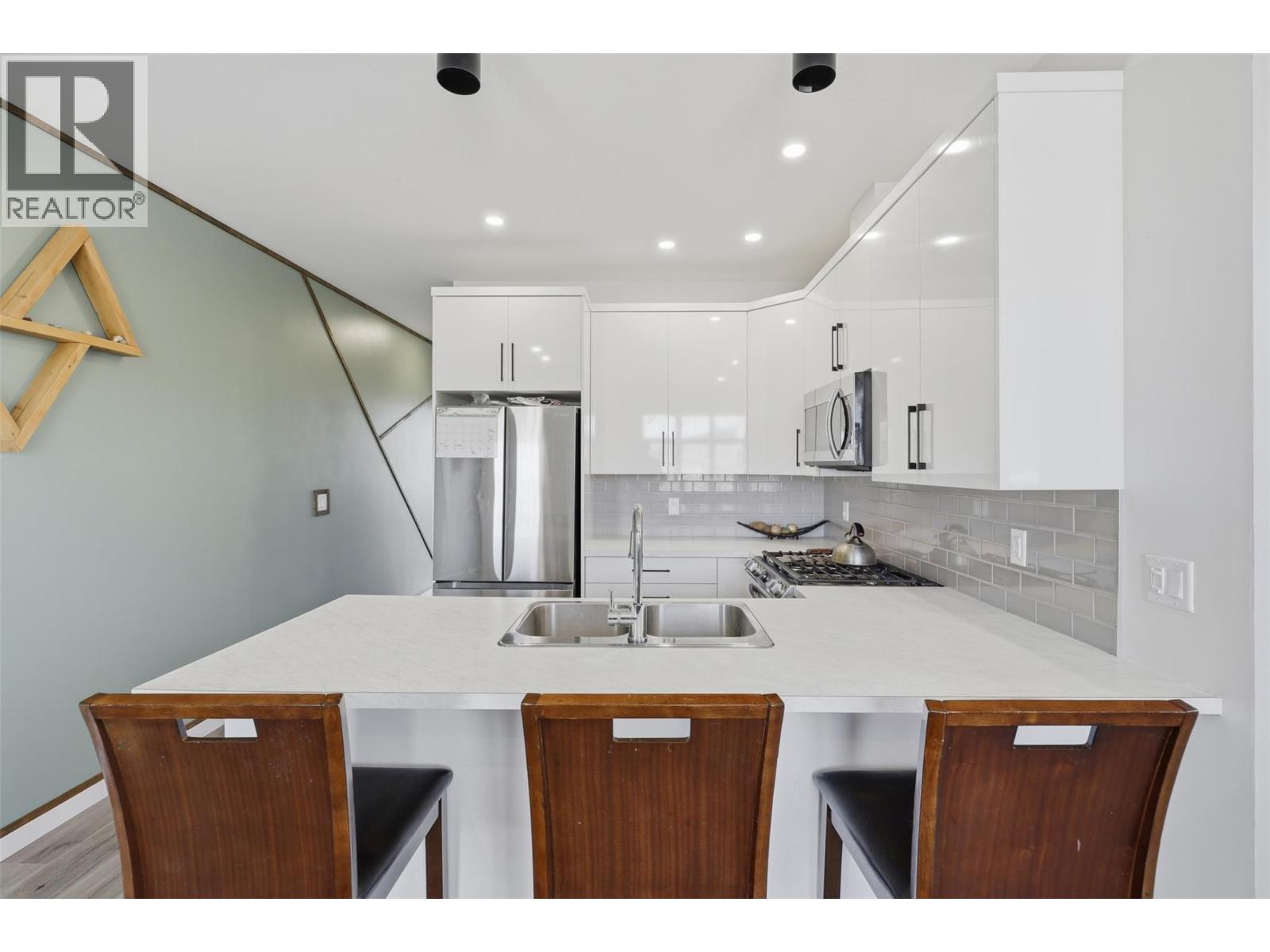 1701 Foxtail Drive Unit# 121, Kamloops, British Columbia  V1S 0B1 - Photo 16 - 10389393