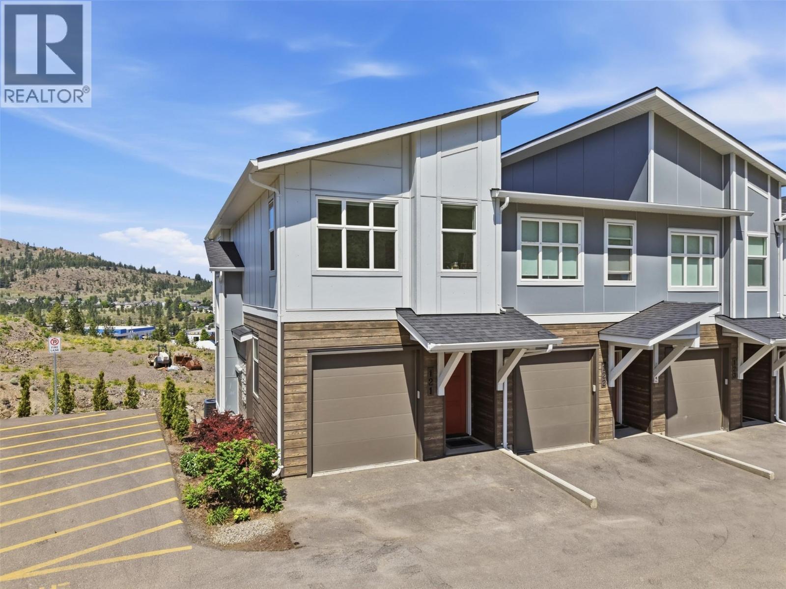 1701 Foxtail Drive Unit# 121, Kamloops, British Columbia  V1S 0B1 - Photo 2 - 10389393