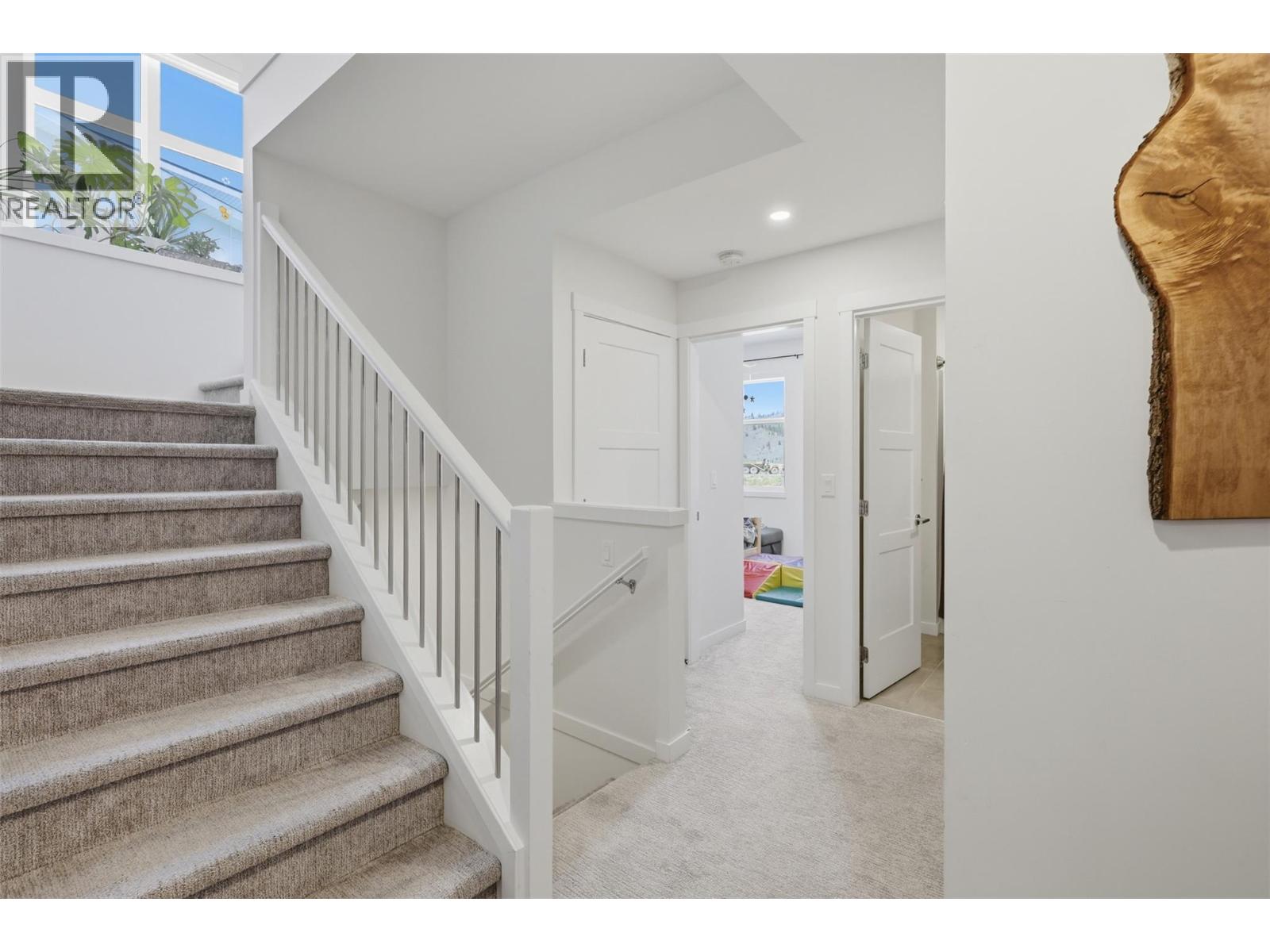 1701 Foxtail Drive Unit# 121, Kamloops, British Columbia  V1S 0B1 - Photo 8 - 10389393