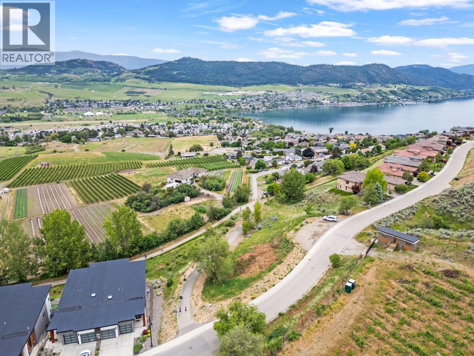 206 Vineyard Way, Vernon, British Columbia  V1H 1Z7 - Photo 51 - 10389059