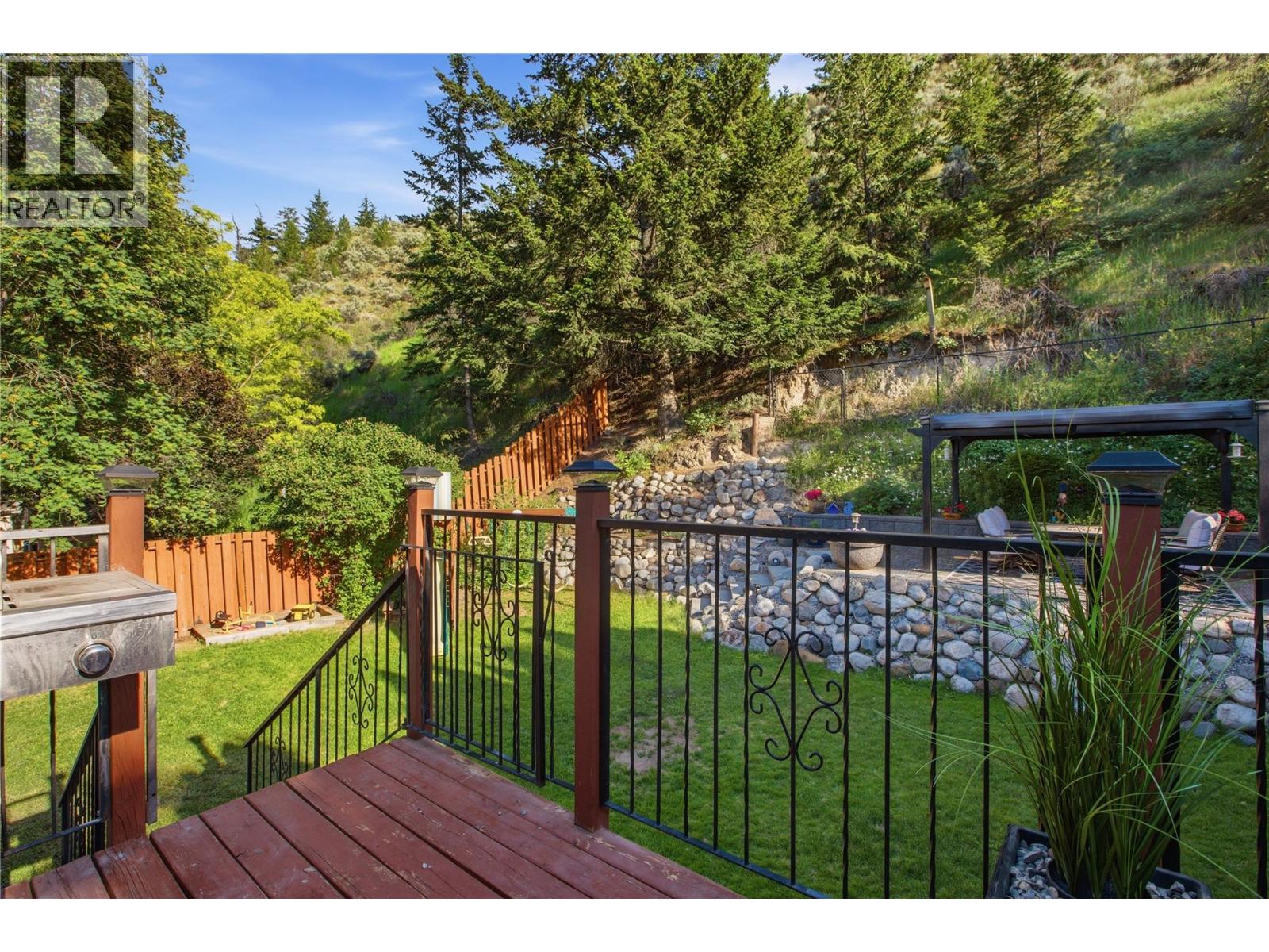 6273 Dallas Drive, Kamloops, British Columbia  V2C 4X6 - Photo 10 - 10389400