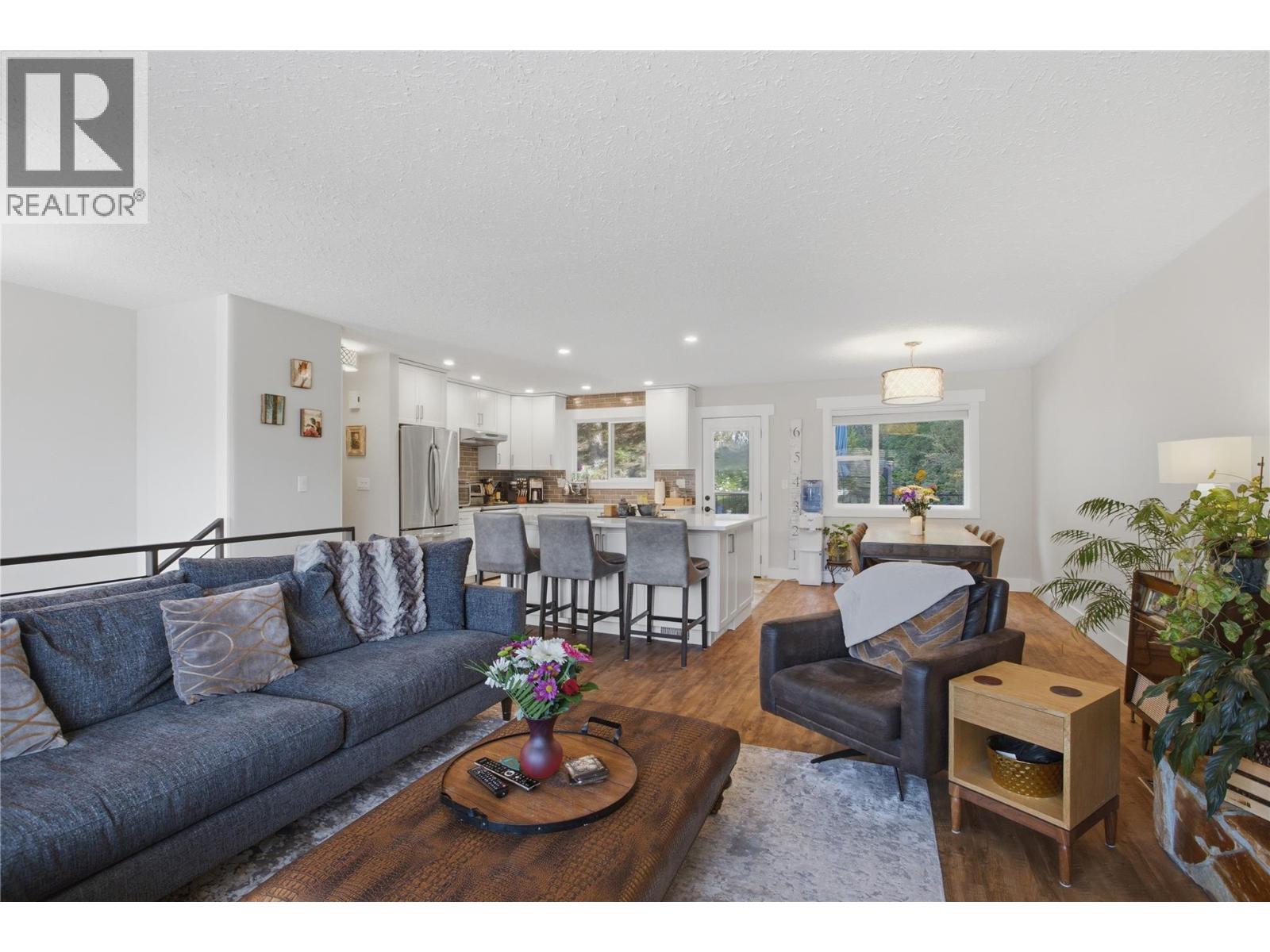 6273 Dallas Drive, Kamloops, British Columbia  V2C 4X6 - Photo 24 - 10389400